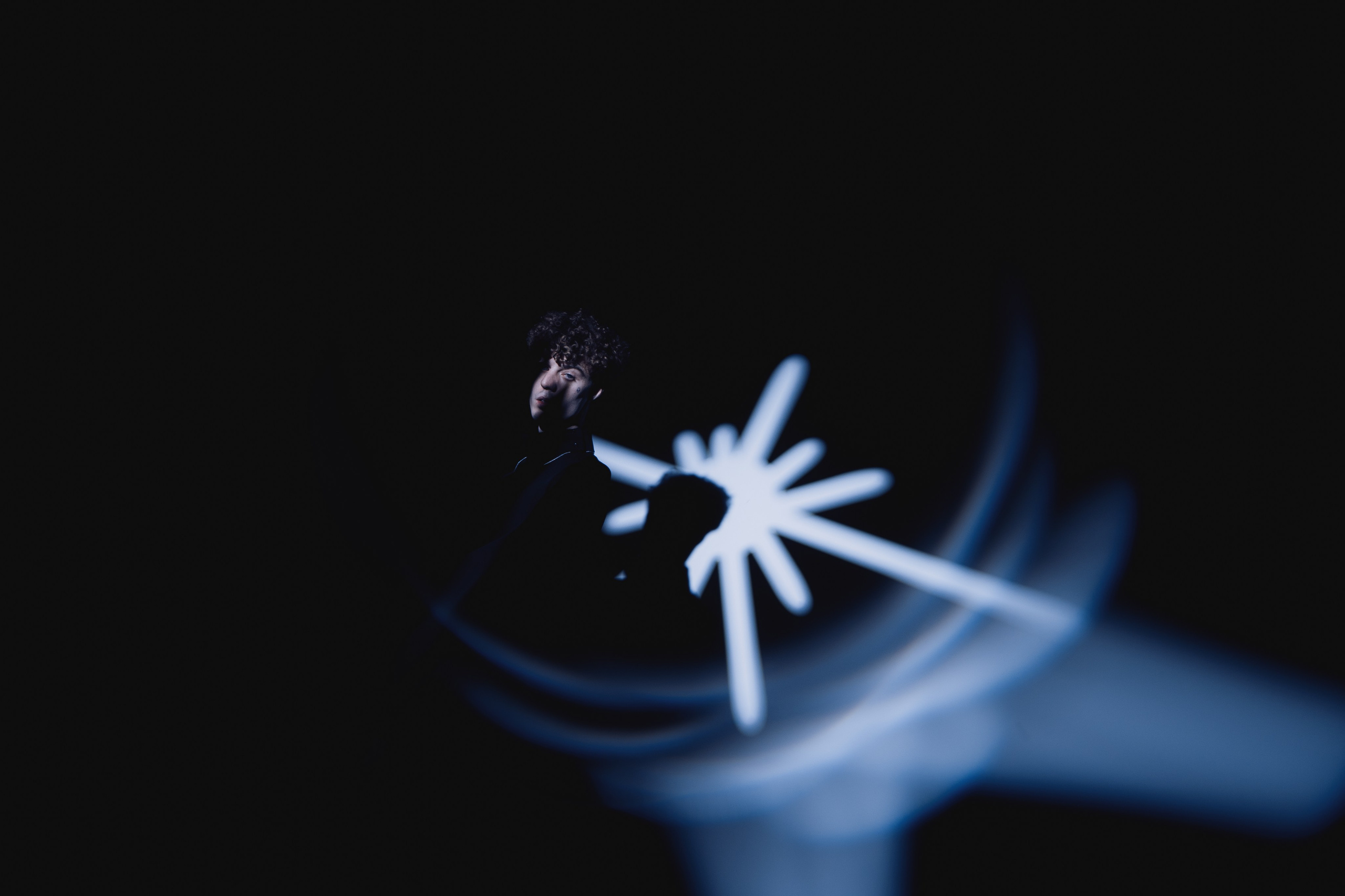 Клип «Больше». Фотограф Алиса Аспер