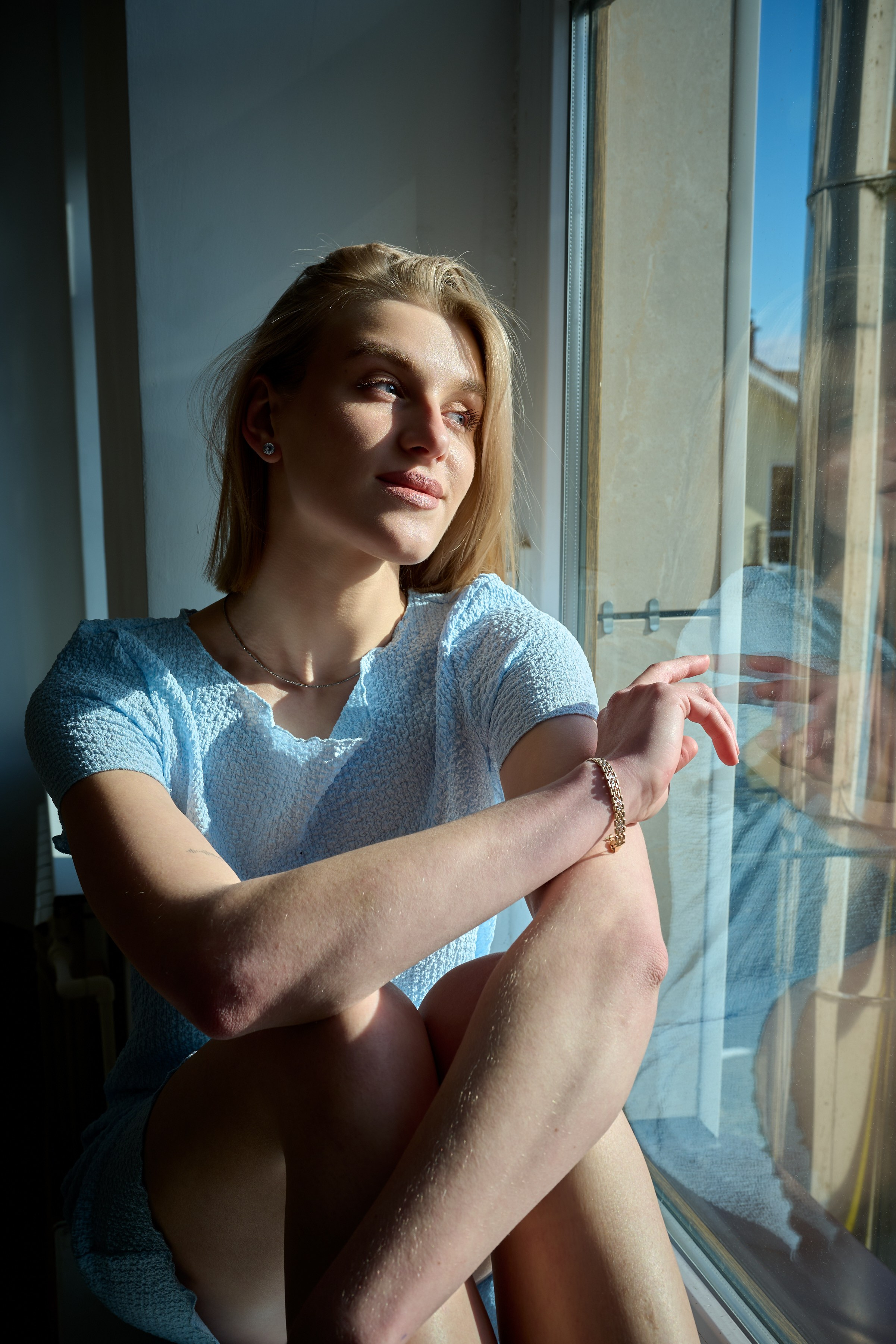 Алина — Тихая съемка. Тихая женская фотография — съёмка без ролей и позирования, где важнее состояние, чем образ