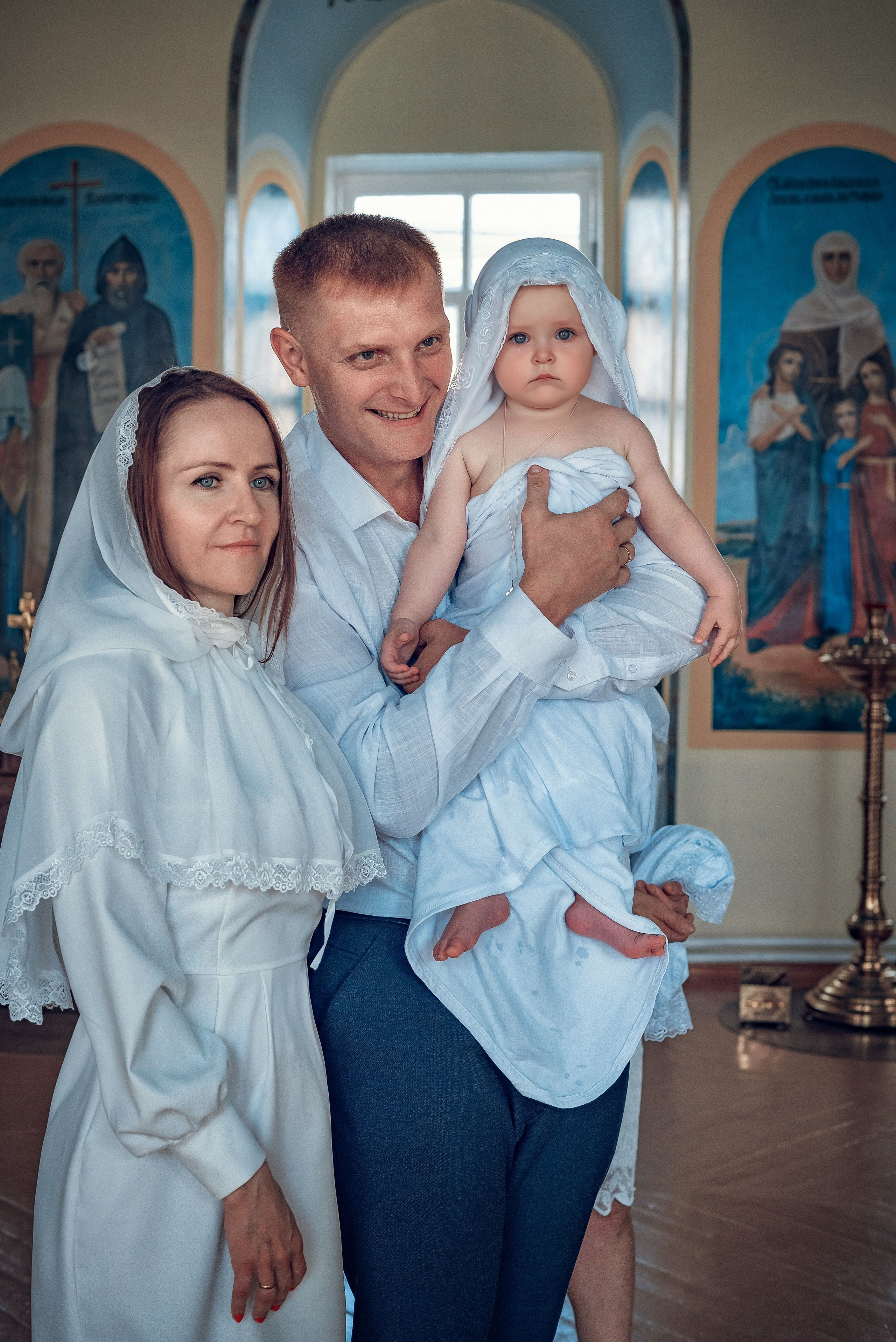 Съемка таинства крещения в Красноярске. Фотографы крещения/венчания  Красноярск Татьяна и Вячеслав Переваловы