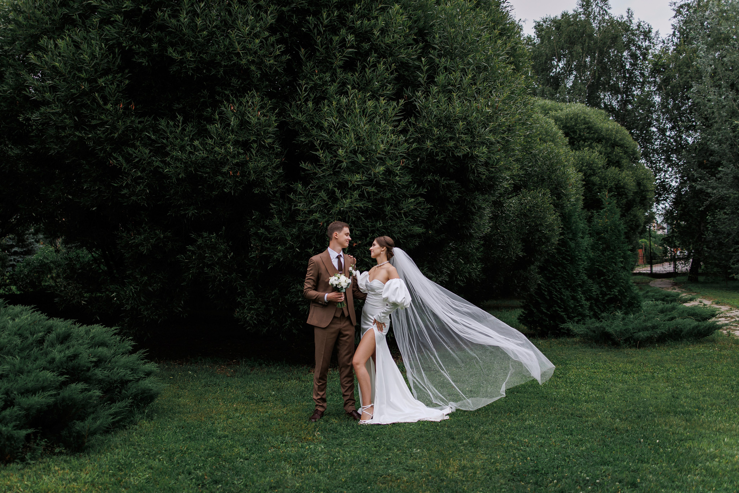 Ирина и Егор. Свадебный фотограф в Омске Яна Савина