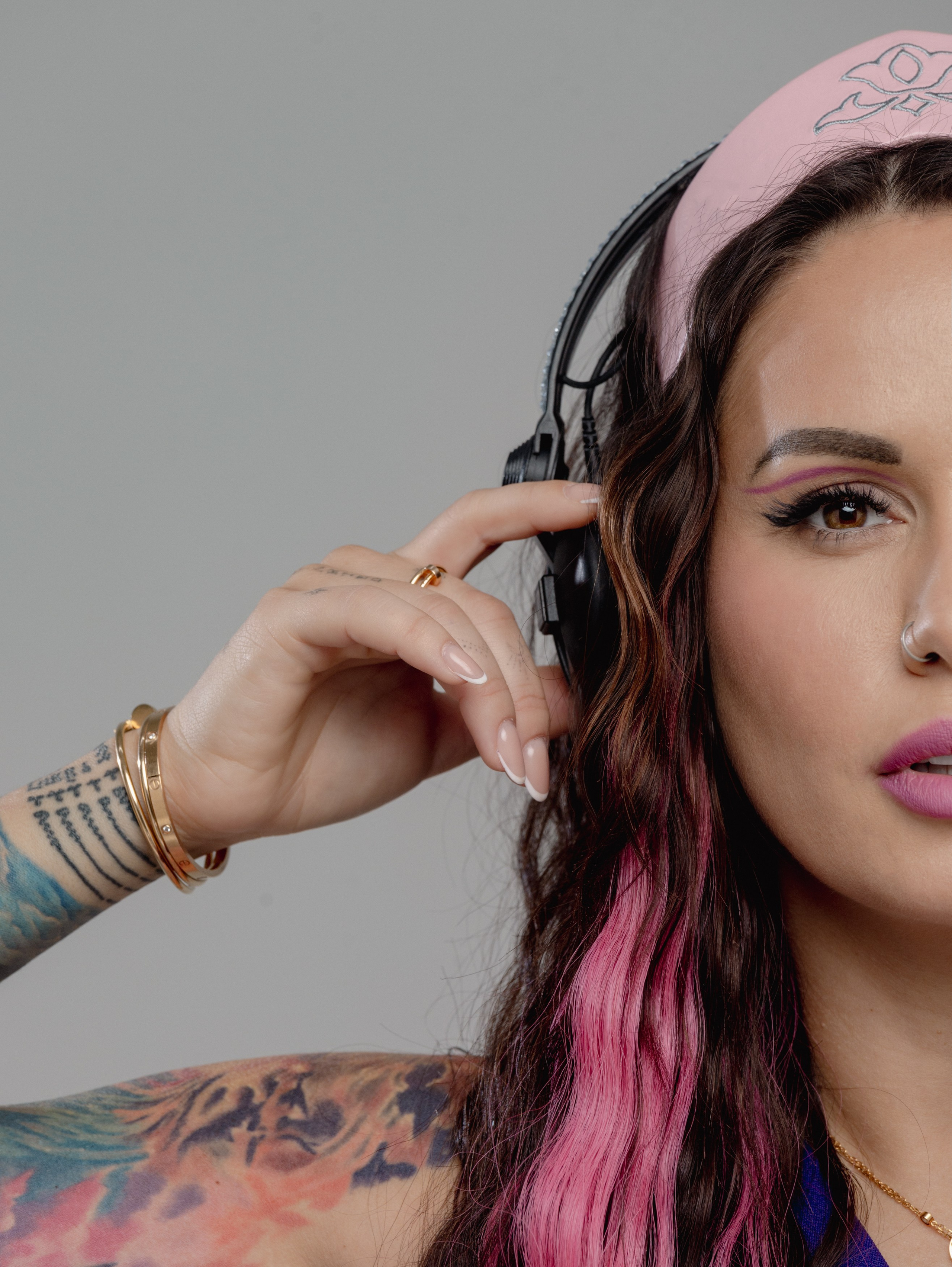 DJ Krassovka. Портретный и коммерческий фотограф Даниил Шентелев