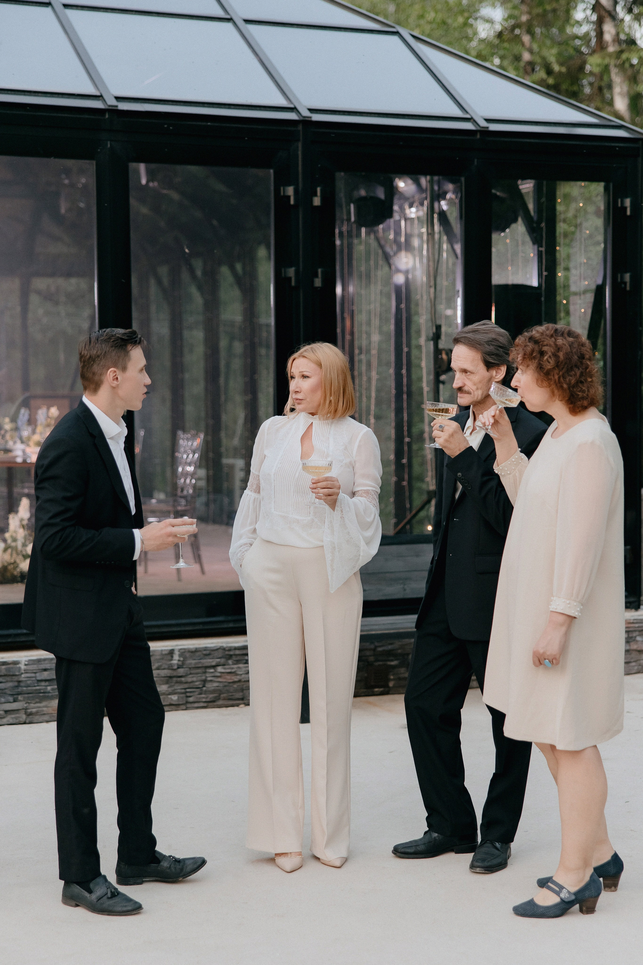 Загородная камерная свадьба Дмитрия и Екатерины. Свадебный фотограф Москва