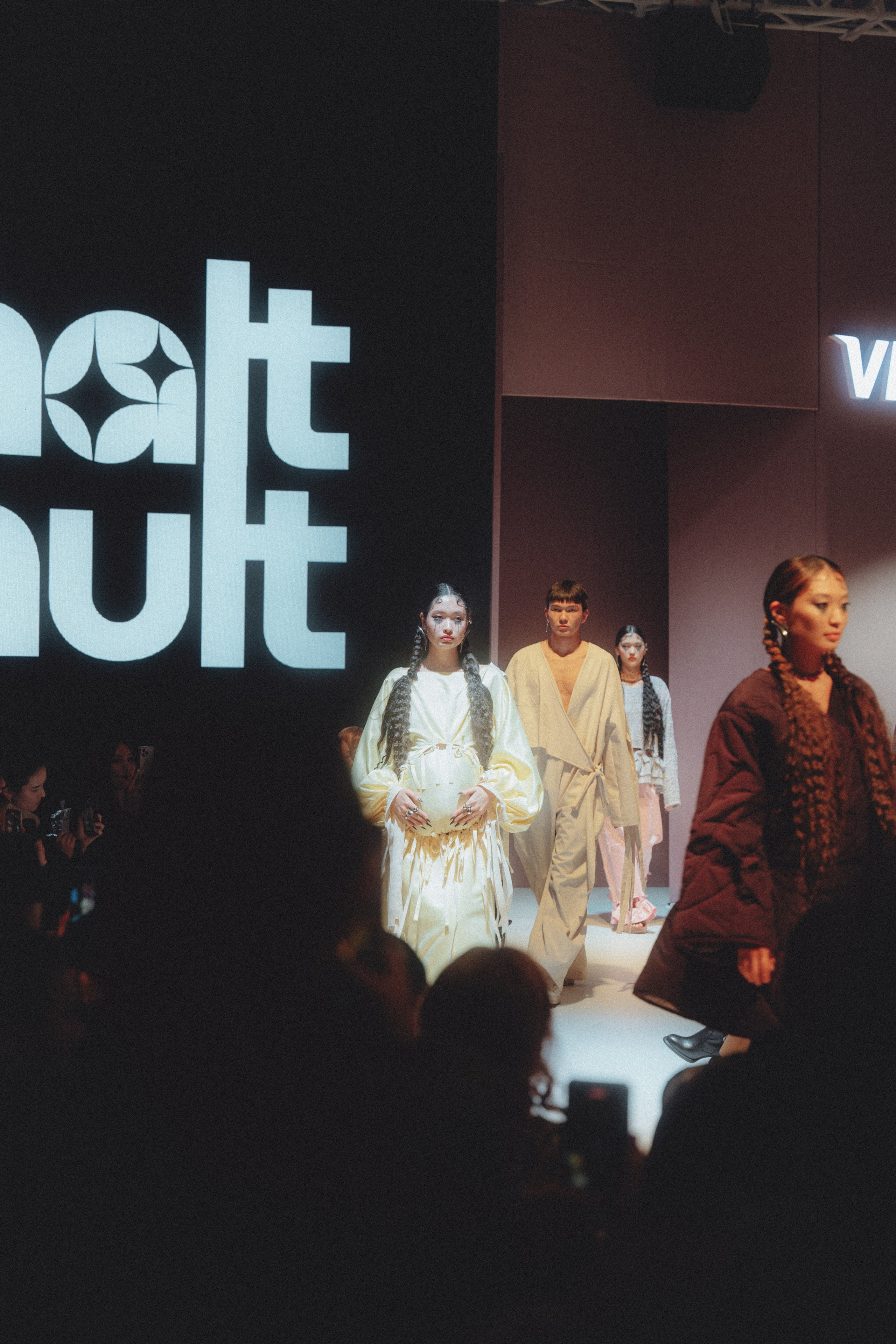 VISA FASHION WEEK ALMATY SS26 / THE PODIUM