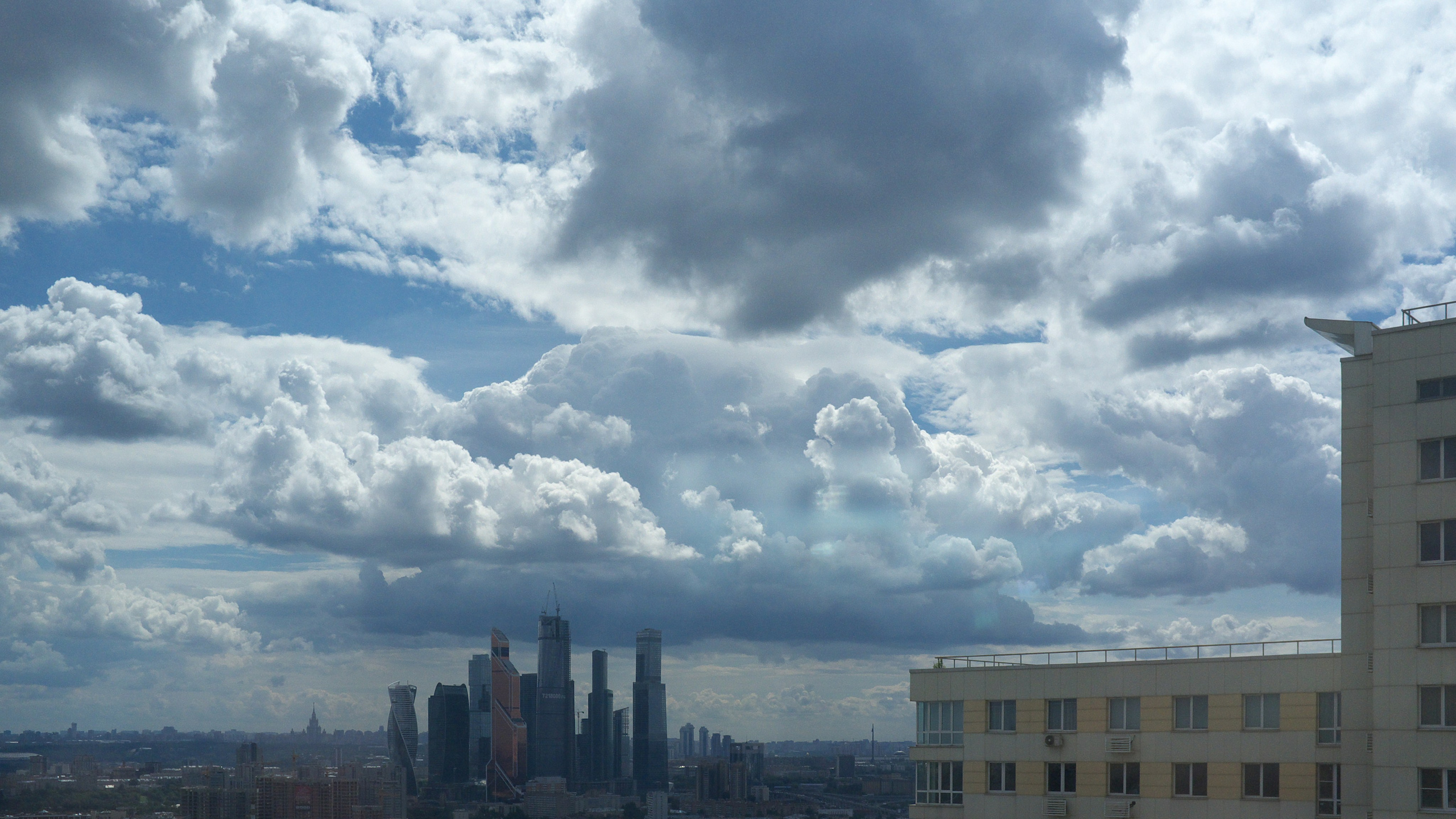 Москва-Сити. Миша Печёнкин | фотография