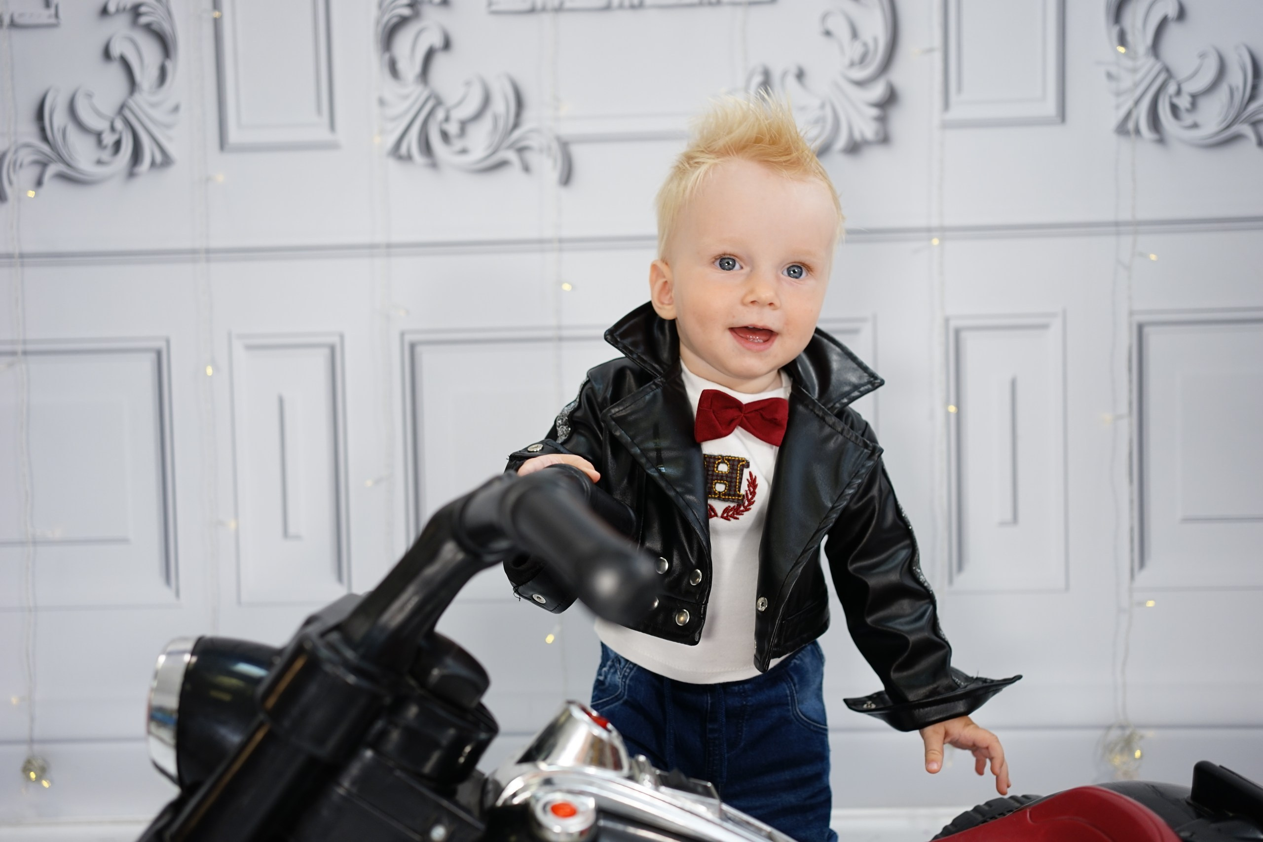 Фотосессия на Годик для Мальчиков. Детская Фотостудия ГОДОВАСИКИ в Санкт-Петербурге фотосесия на годик