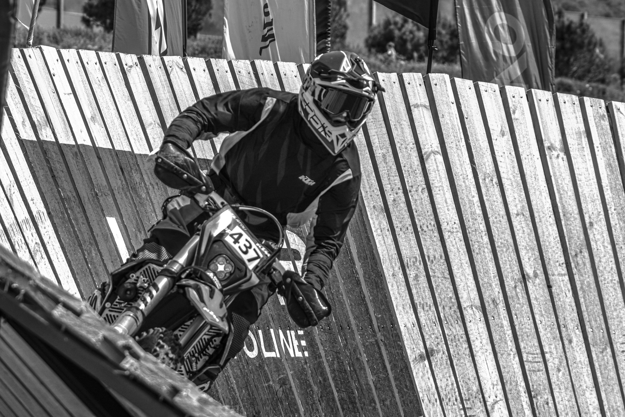 Enduro. Ivaladimirovna1995.wfolio.pro