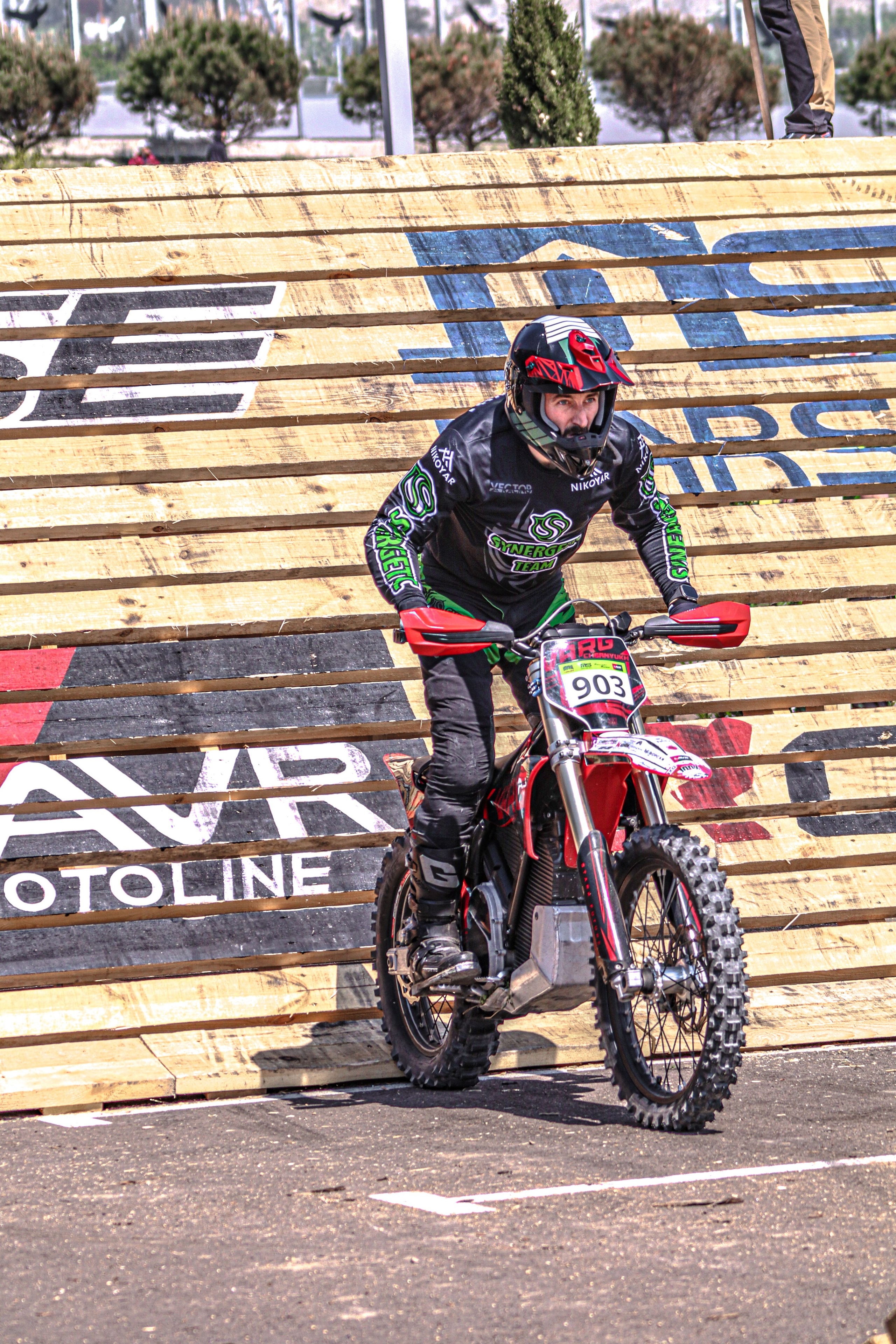 Enduro. Ivaladimirovna1995.wfolio.pro