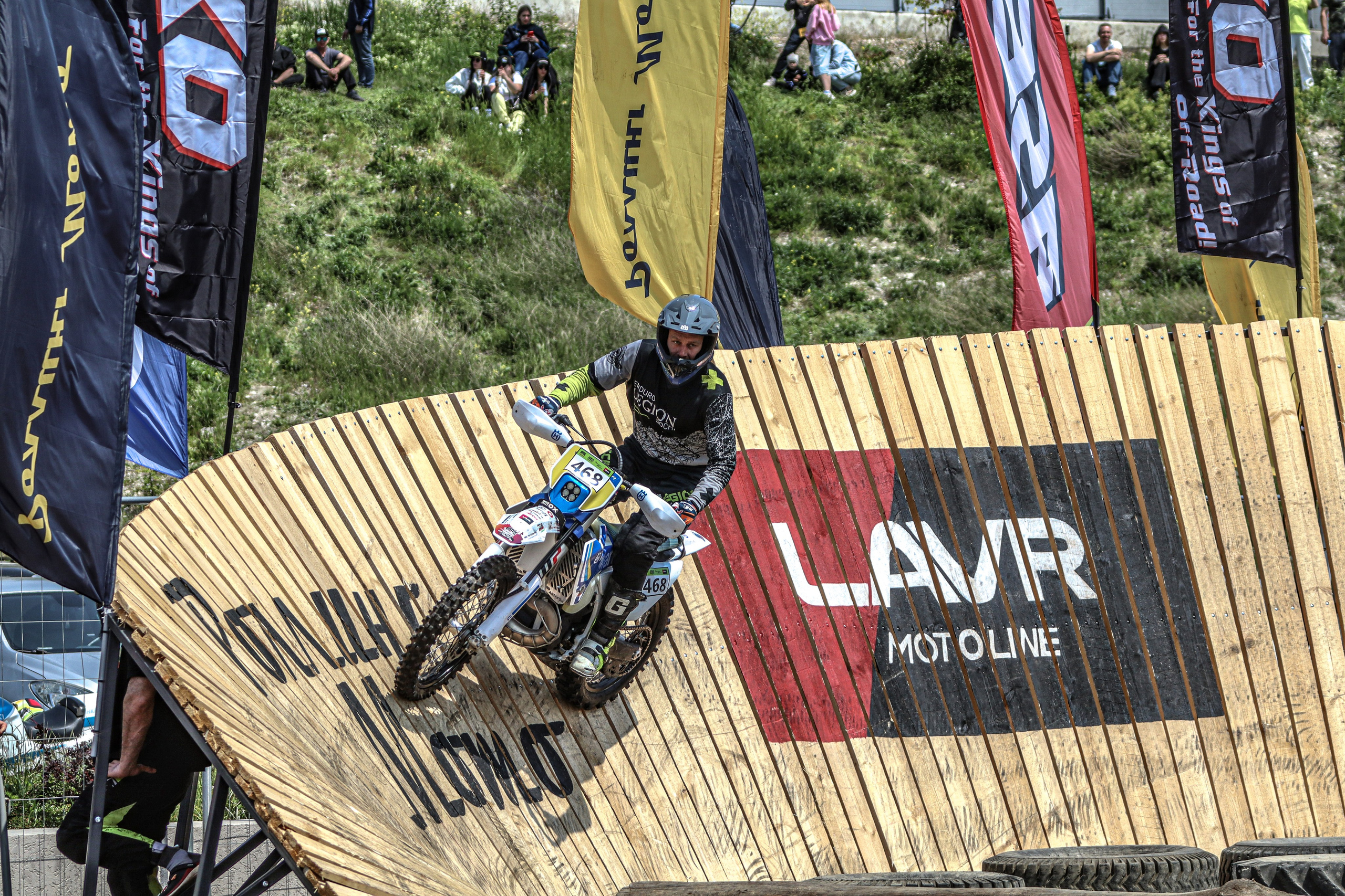 Enduro. Ivaladimirovna1995.wfolio.pro