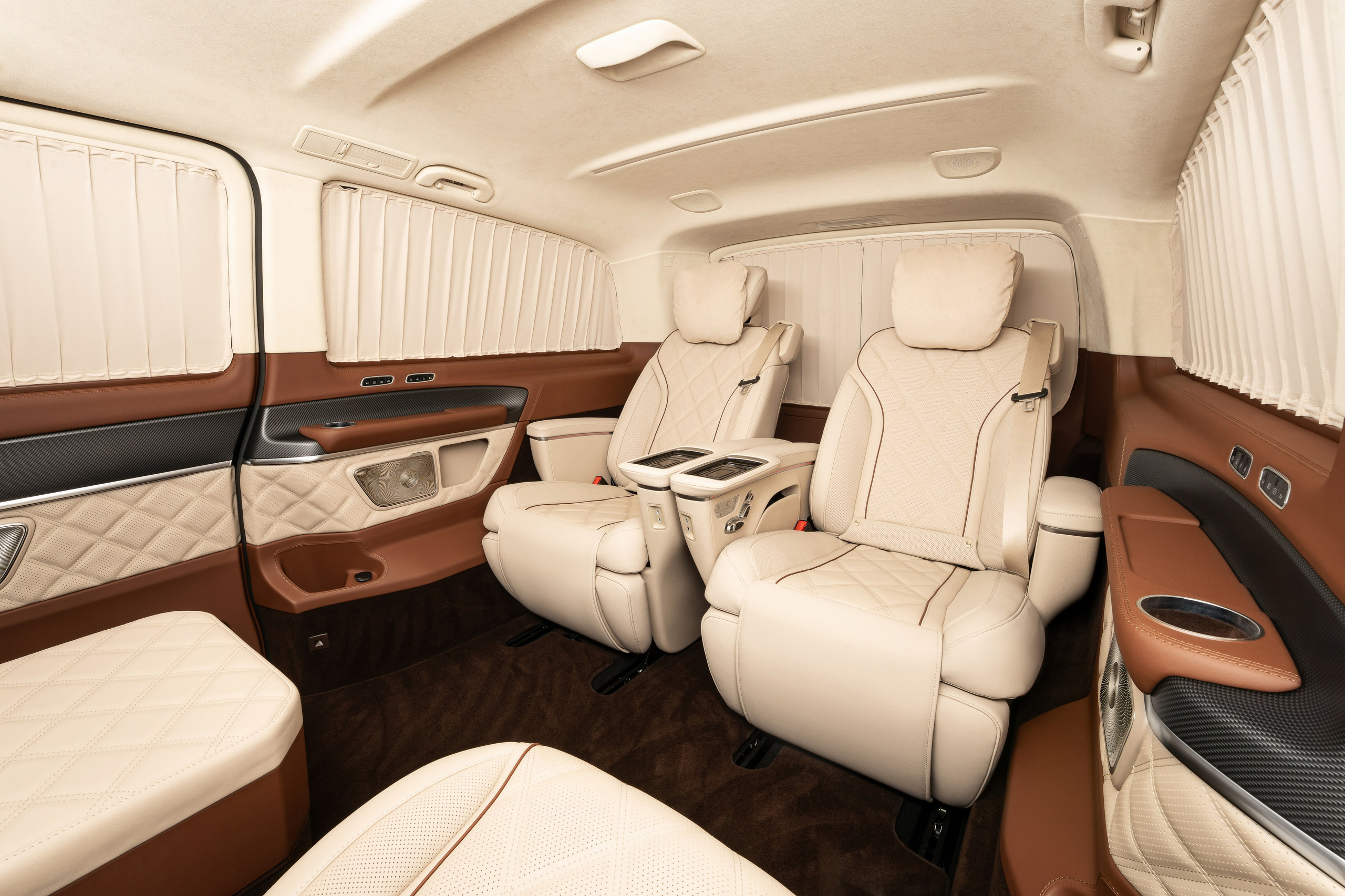 MB V-class «А1 АВТО». Фотограф Светлана Усова