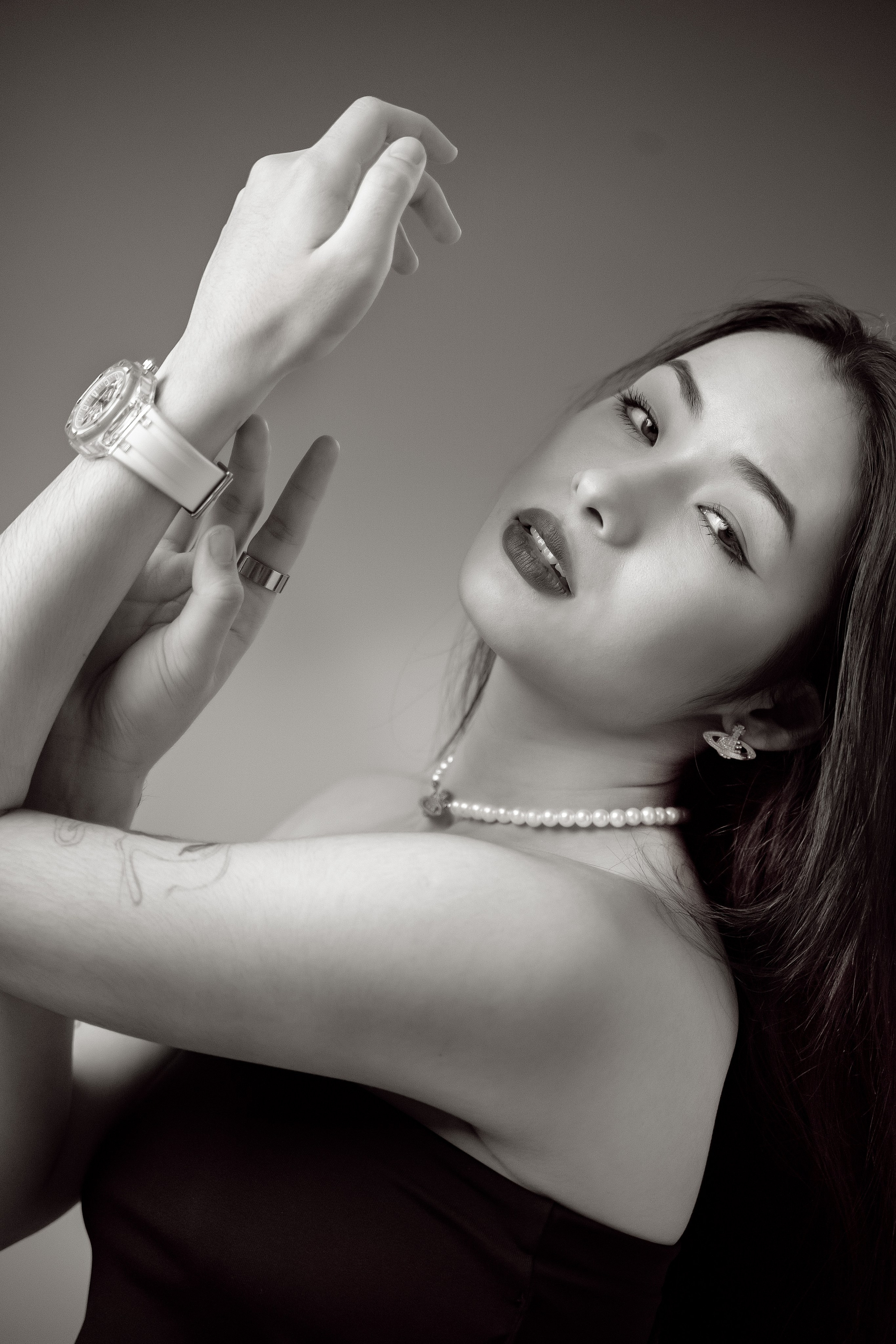 Студийные женские портреты. Главная