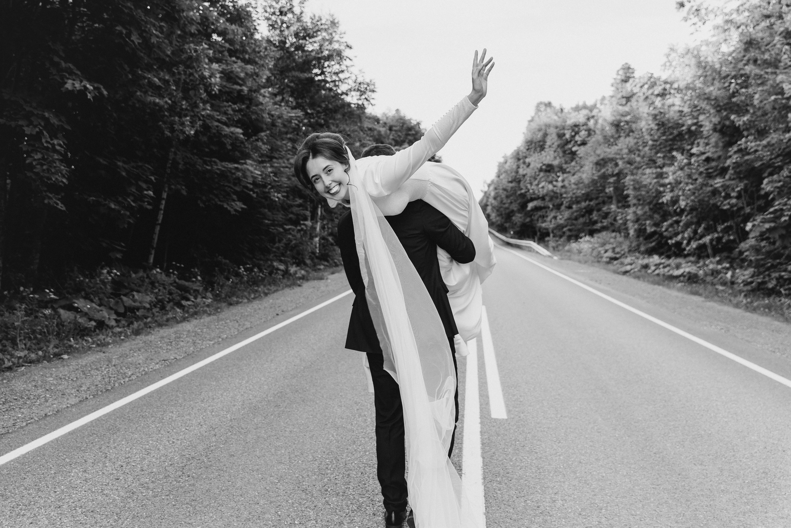 Максим и Виктория на плато Лаго-Наки. Миленина Юлия Свадебный и семейный фотограф в Краснодаре