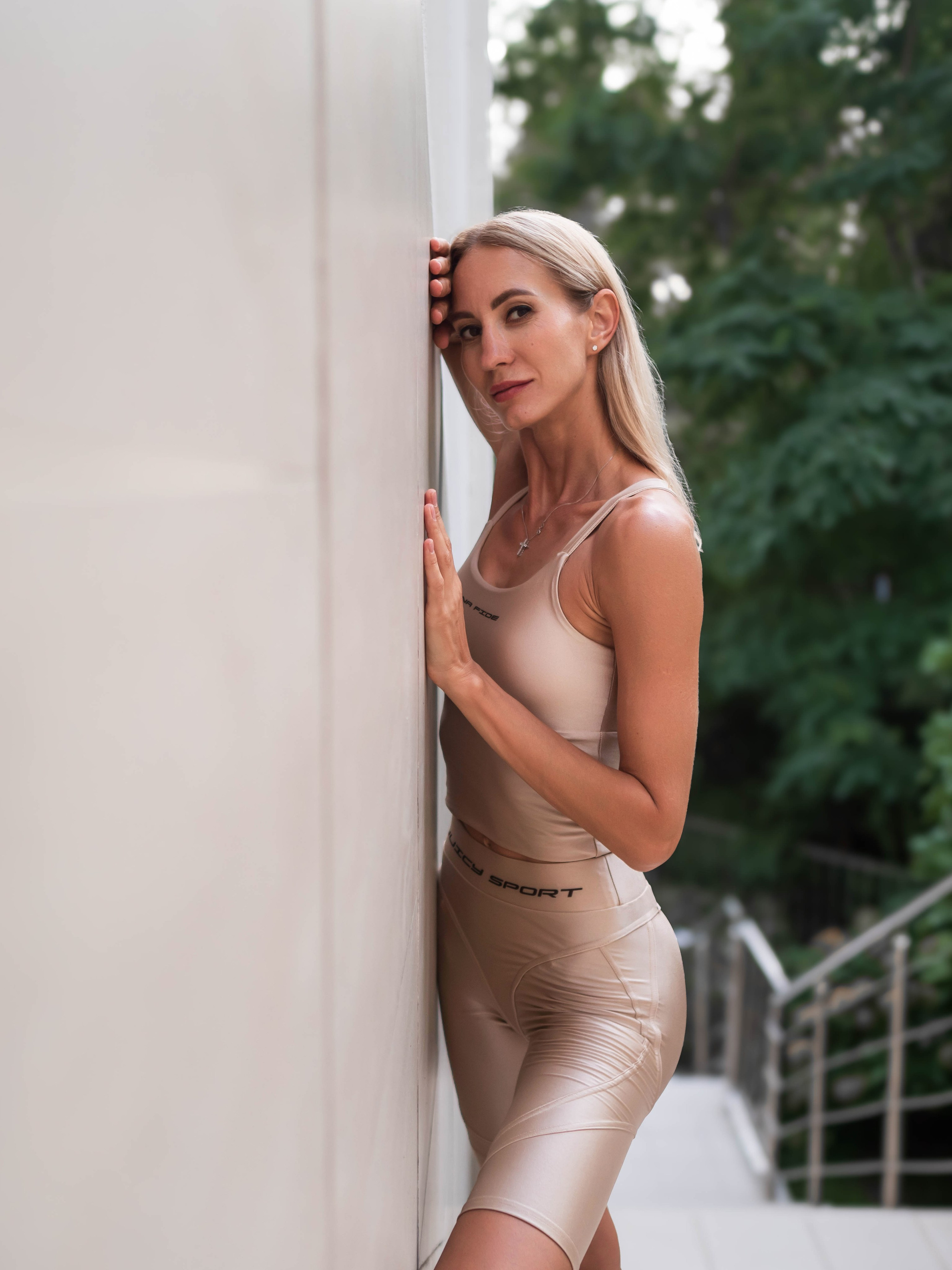 Контент — фитнес инструктор. Фотограф в Сочи