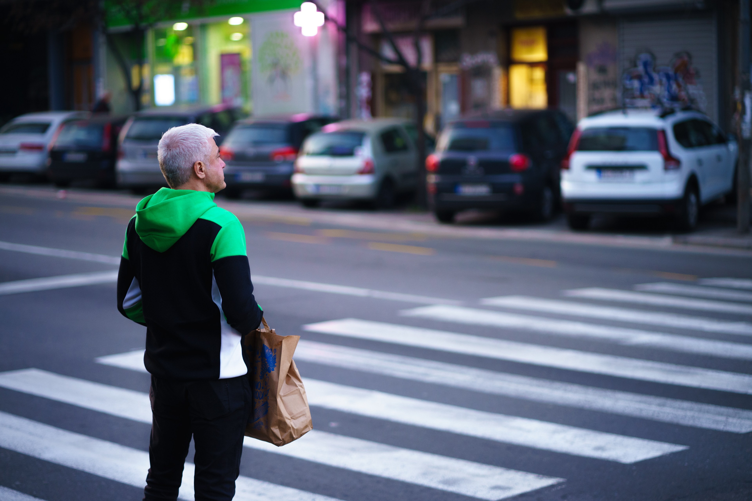 Urban and Street. Oleg Kozachok — Photographer with Protanopia | Portraits, Texture & Light