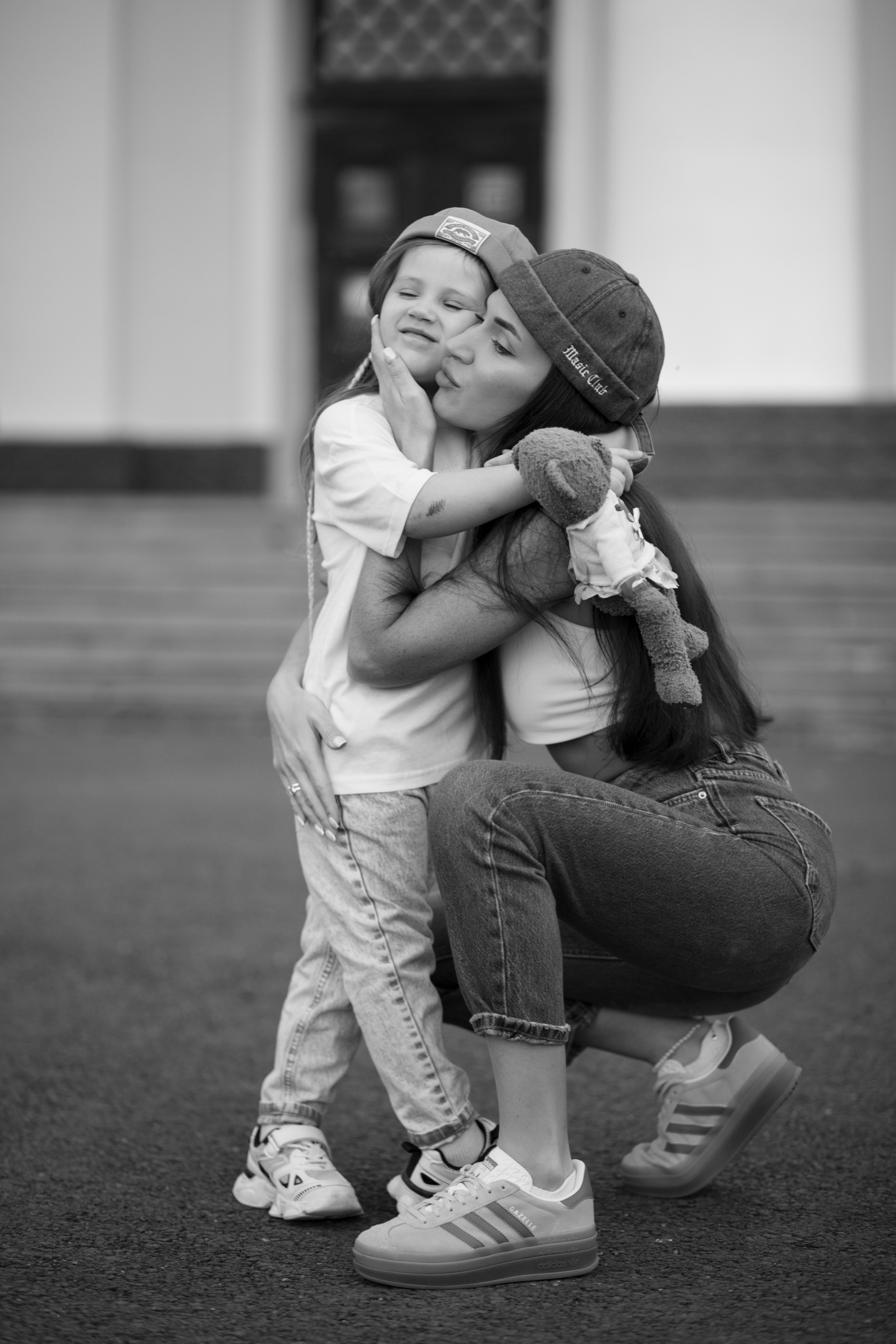 Прогулочная мама с дочкой. ПОРТРЕТНЫЙ ФОТОГРАФ АЛЁНА САВИНА