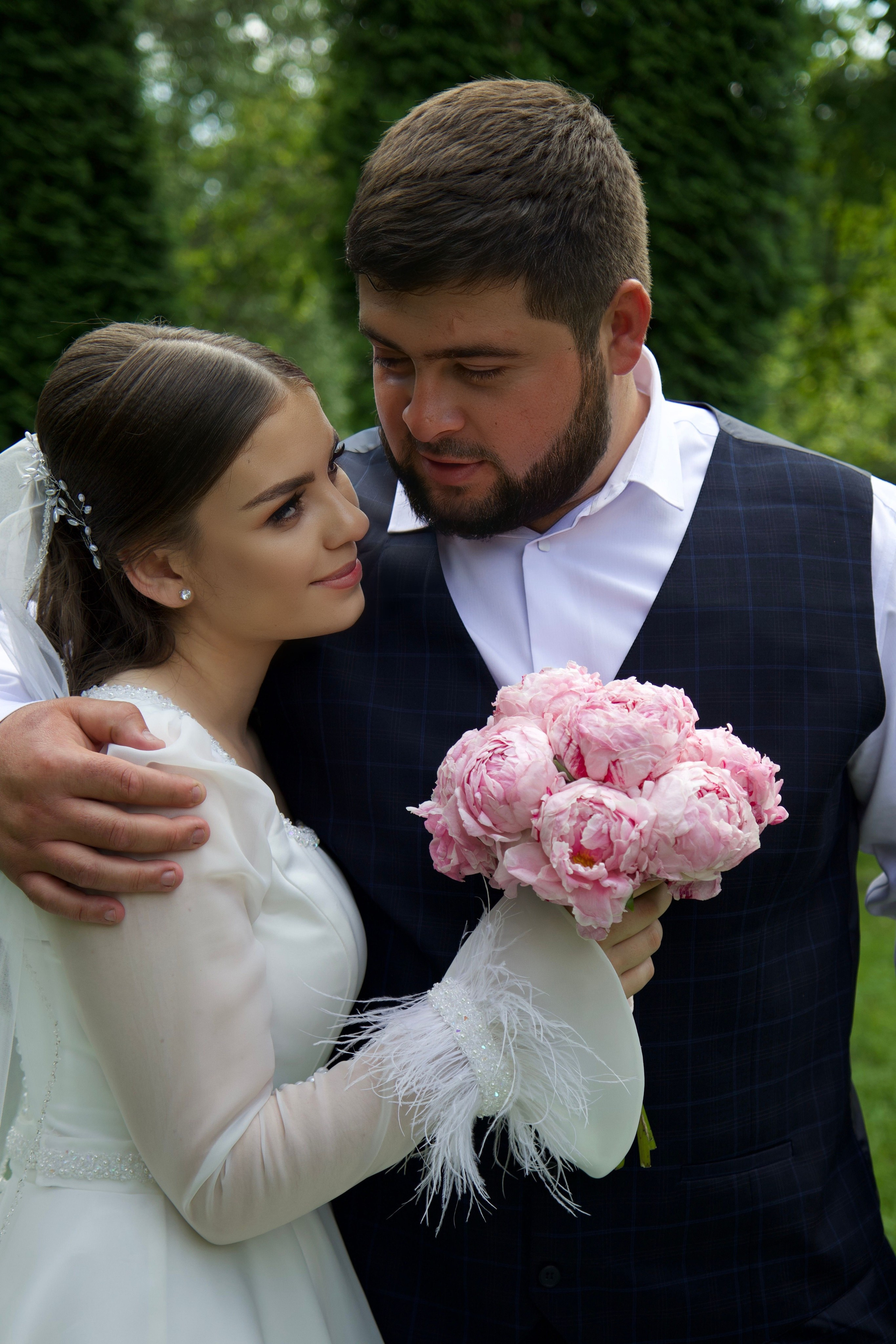 Руслан и Динара. Zuleta.Go