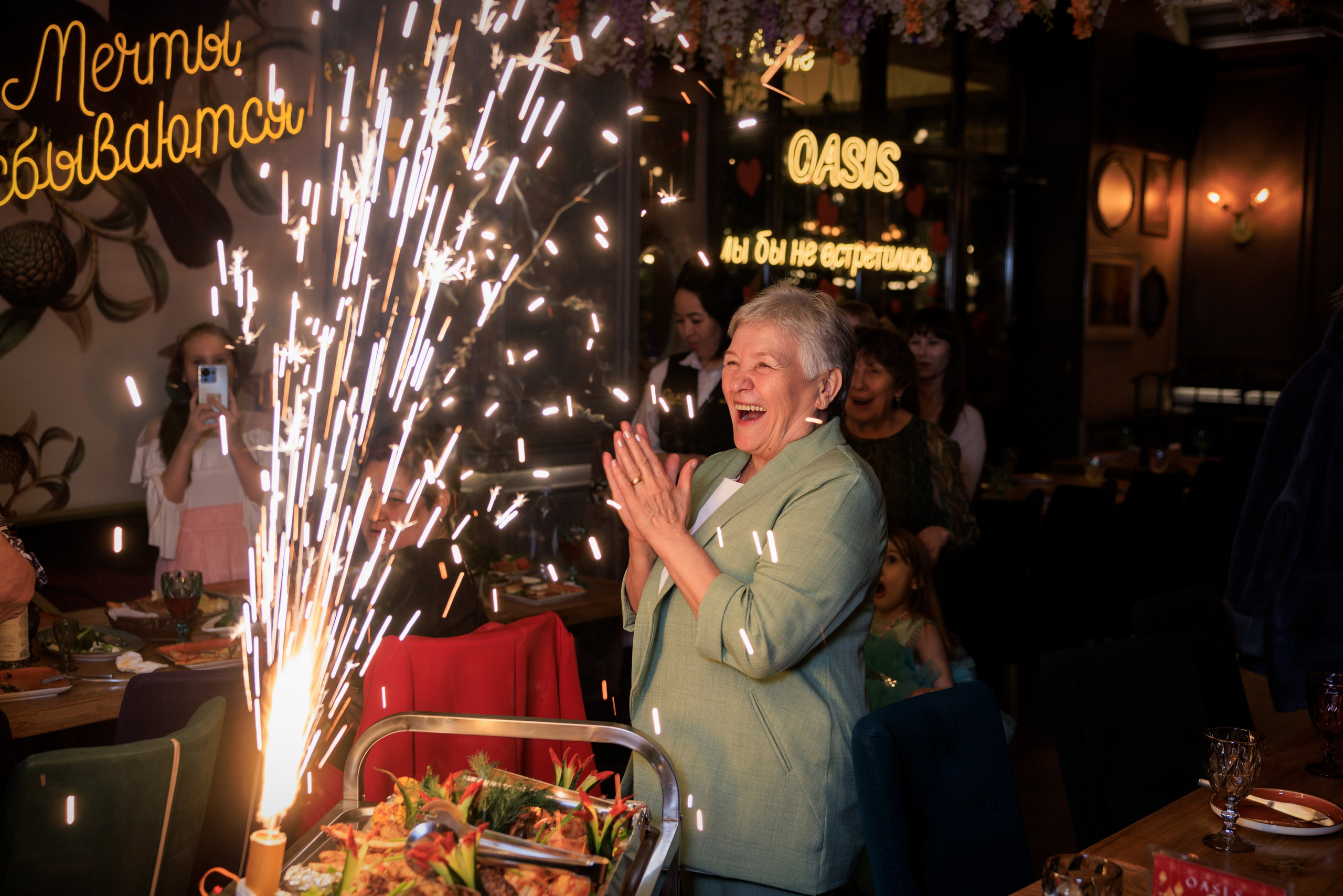 Семейный и индивидуальный фотограф в Алматы — Индивидуальные и репортажные съёмки от Алекса. Профессиональный фотограф в Алматы