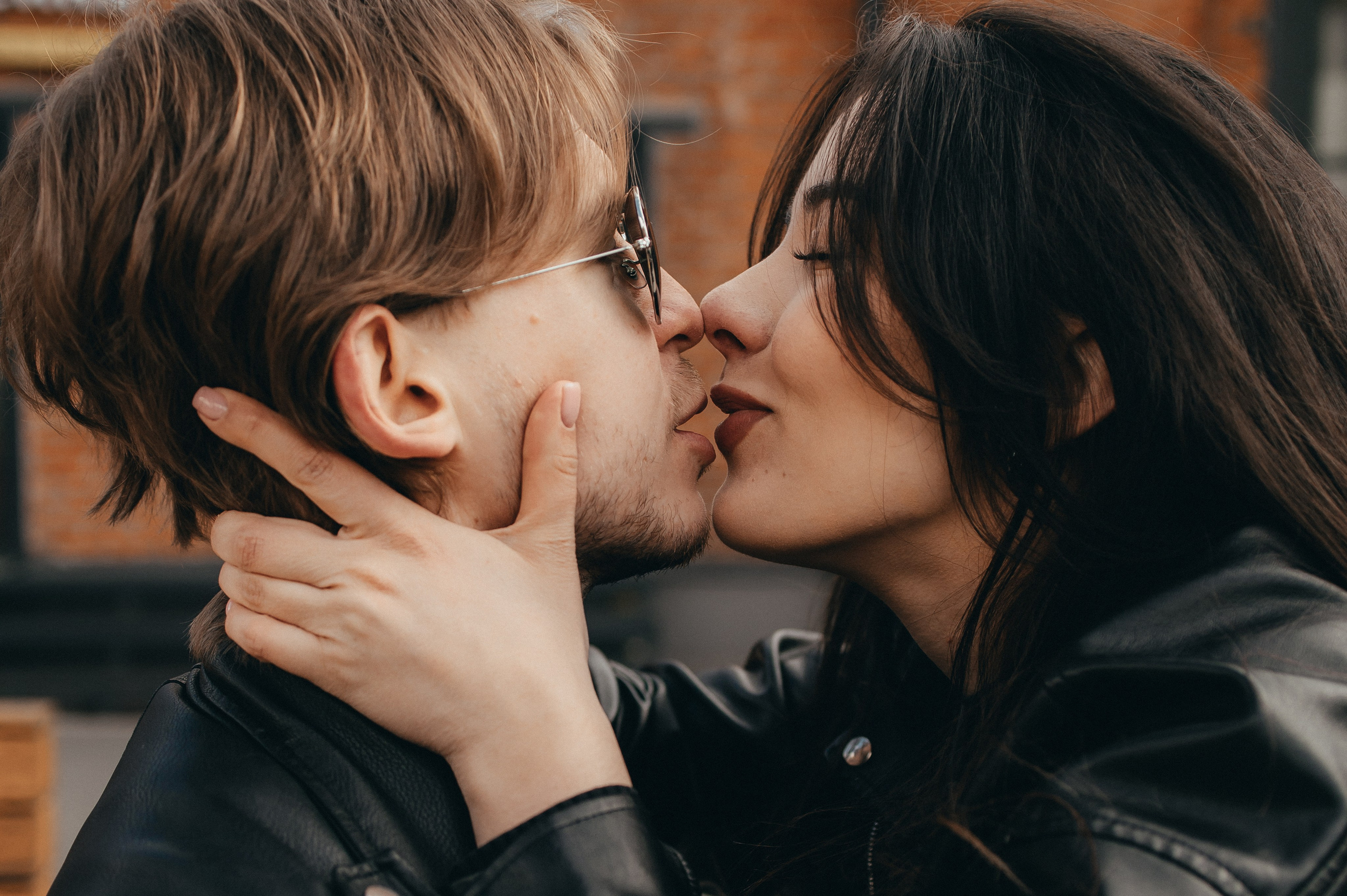 Лавстори в городе (Хлебозавод). Семейный фотограф в Москве, Щелково, Фрязино _ Виктория Степанова