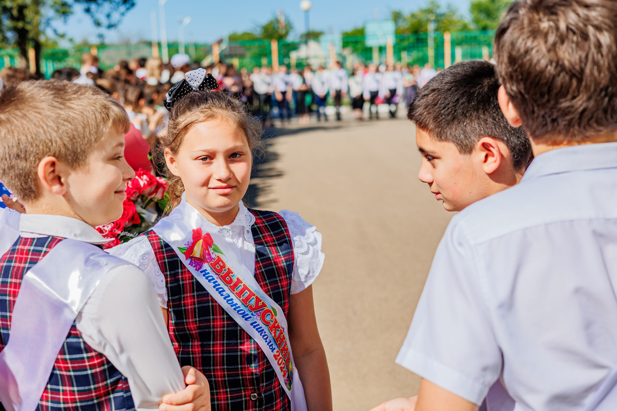 Выпуск 4а 25школа'24 год. Свадебный и семейный фотограф в Армавире