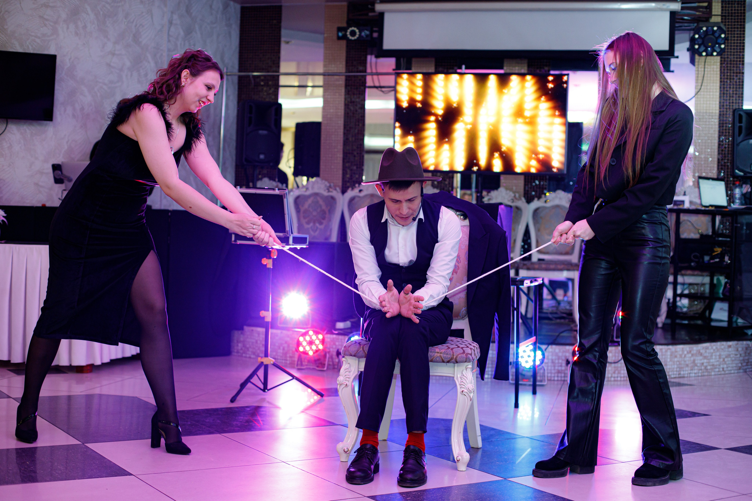 ELOSMED. Photokarish