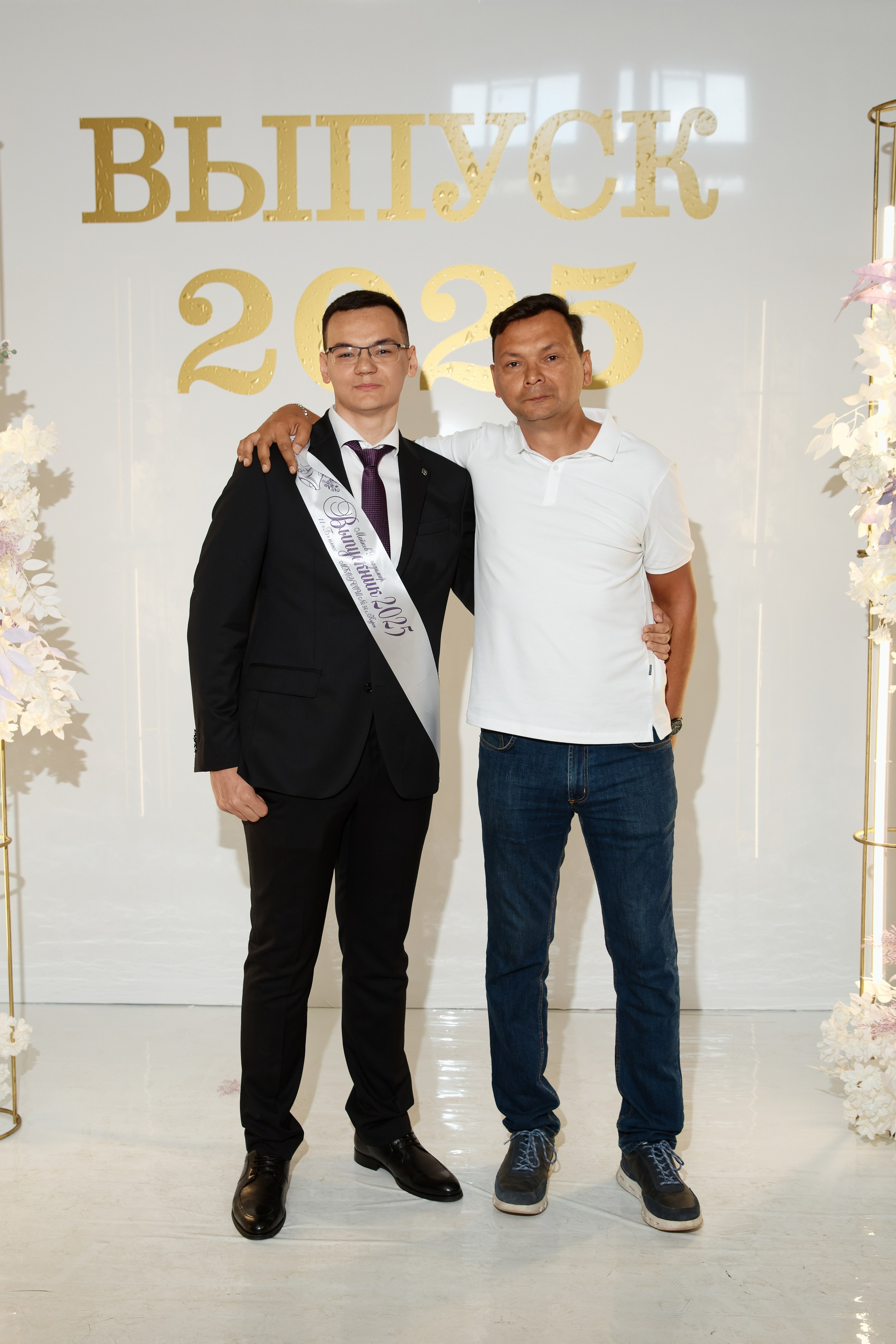 Последний звонок Школа № 42. Семейный фотограф — Макс Белогрудов