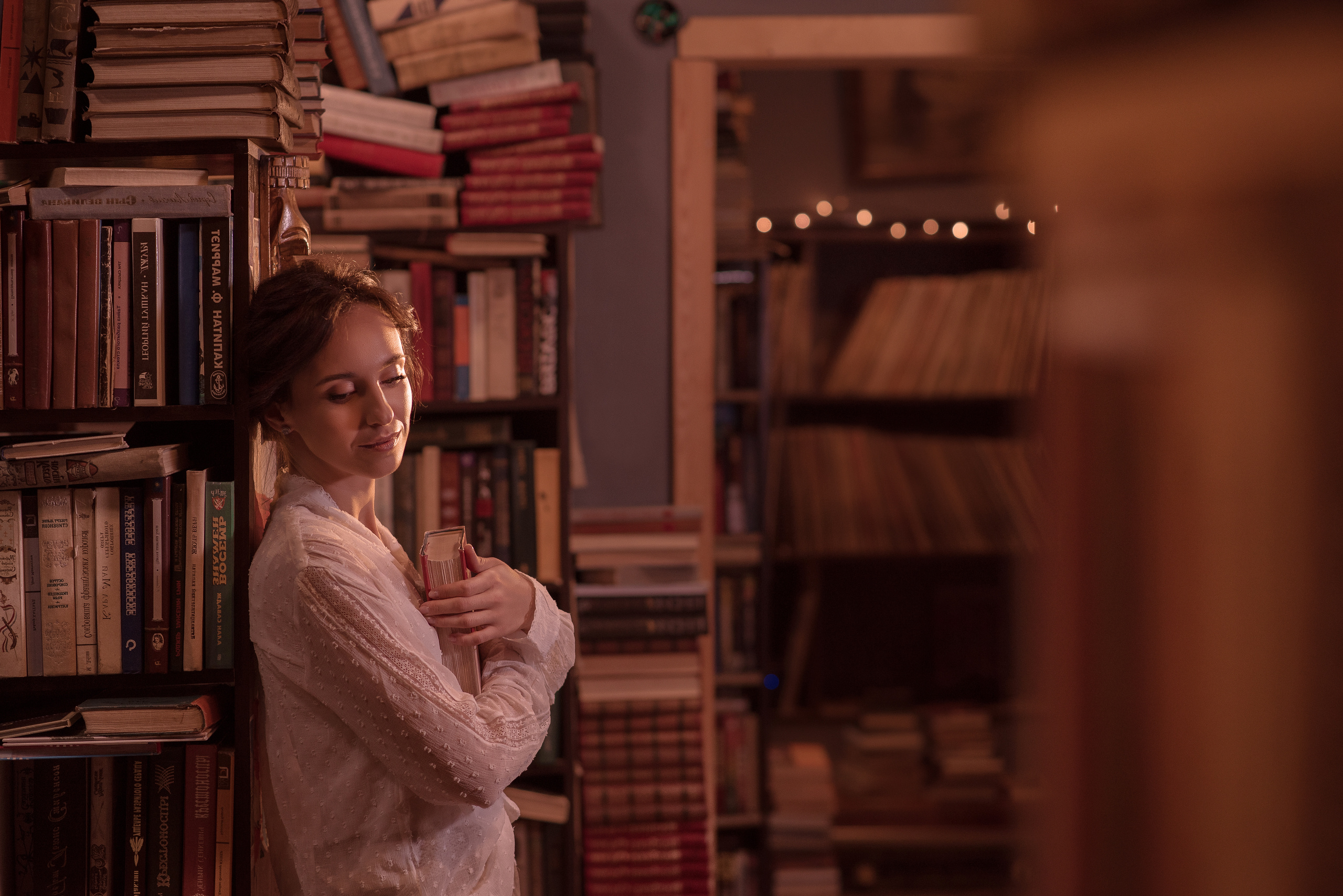 Среди книг. Фотограф в Алматы Новгородская Мария