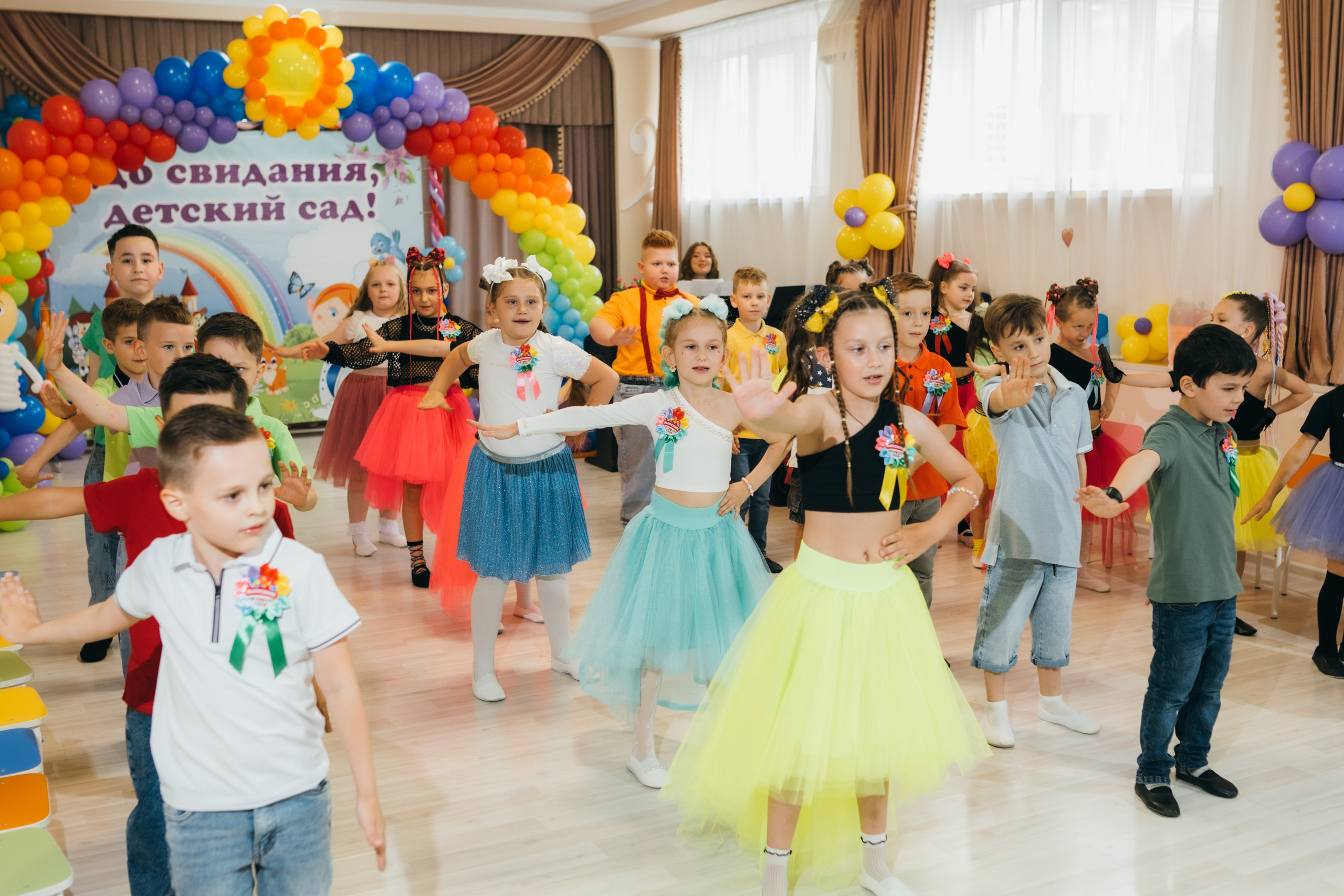Выпускной в детском саду. Профессиональный фотограф Геленджик, Новоросийск Виктория Цейс
