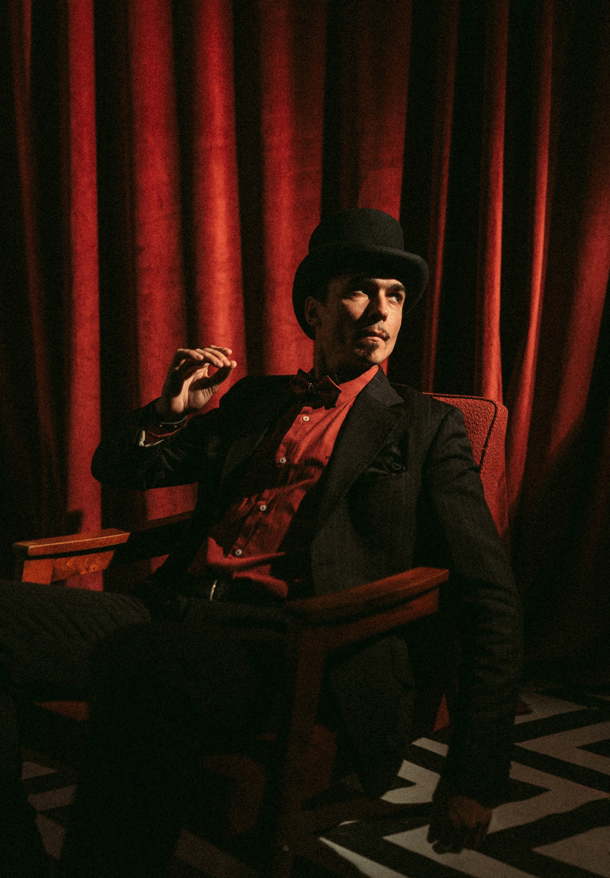 Портфолио. Даниил Фреймон — первый мужской фотограф в городе Алматы