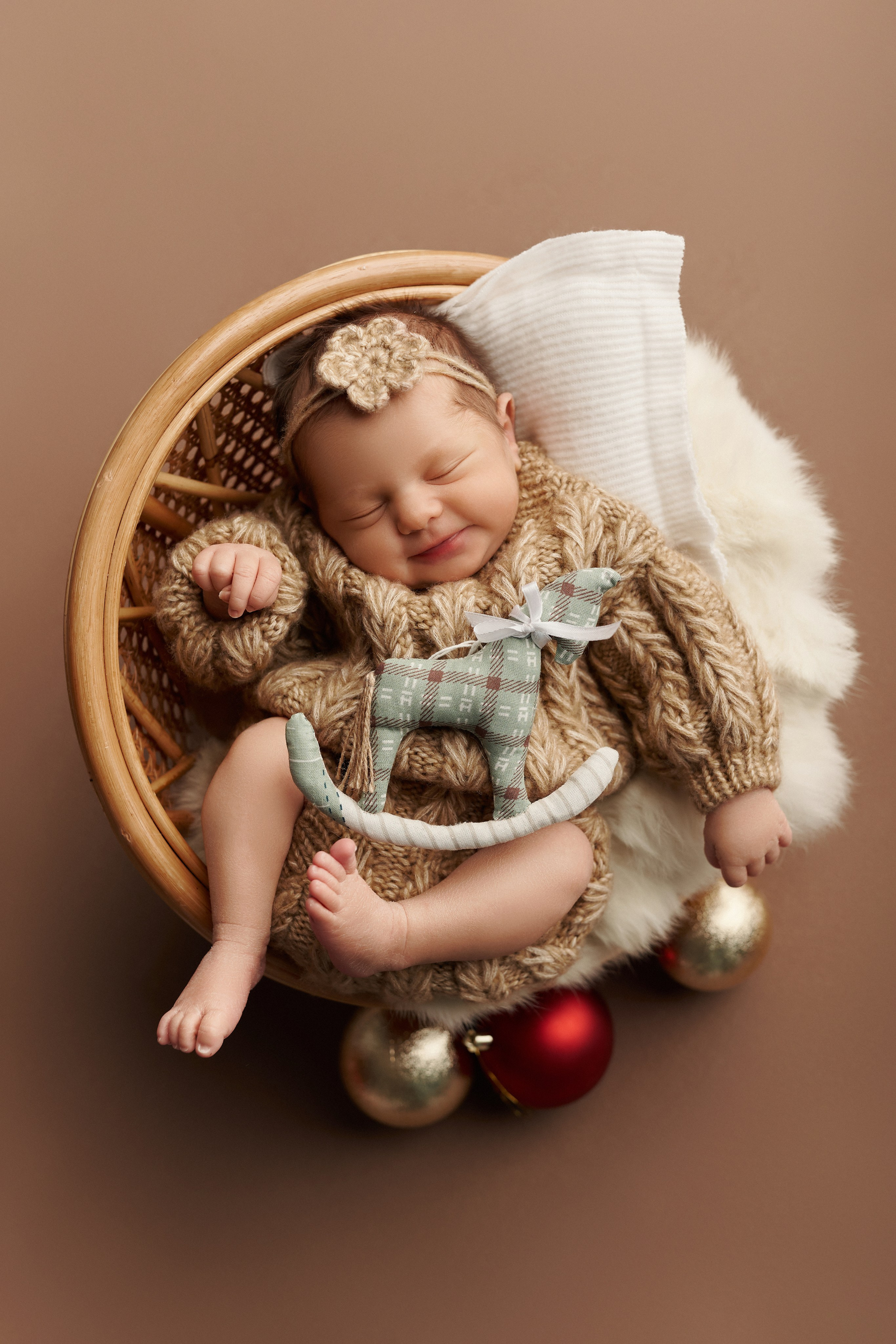 Фотосессия новорождённых. Фотограф Беременности и Новорождённых в Кемерово