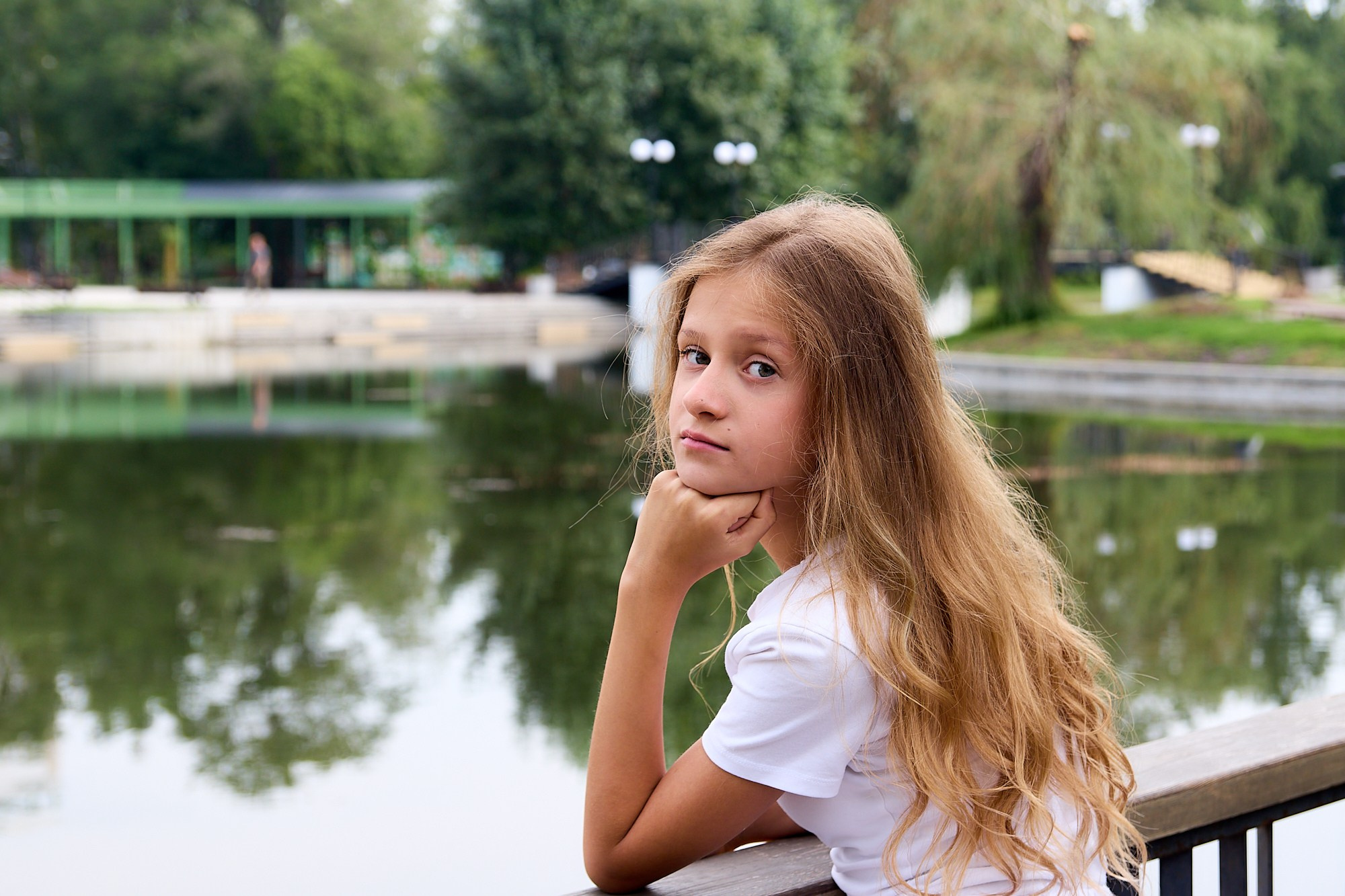 Подружки (прогулка в парке «Изумрудный»). Ольга Крынина. Ваш фотограф в Барнауле