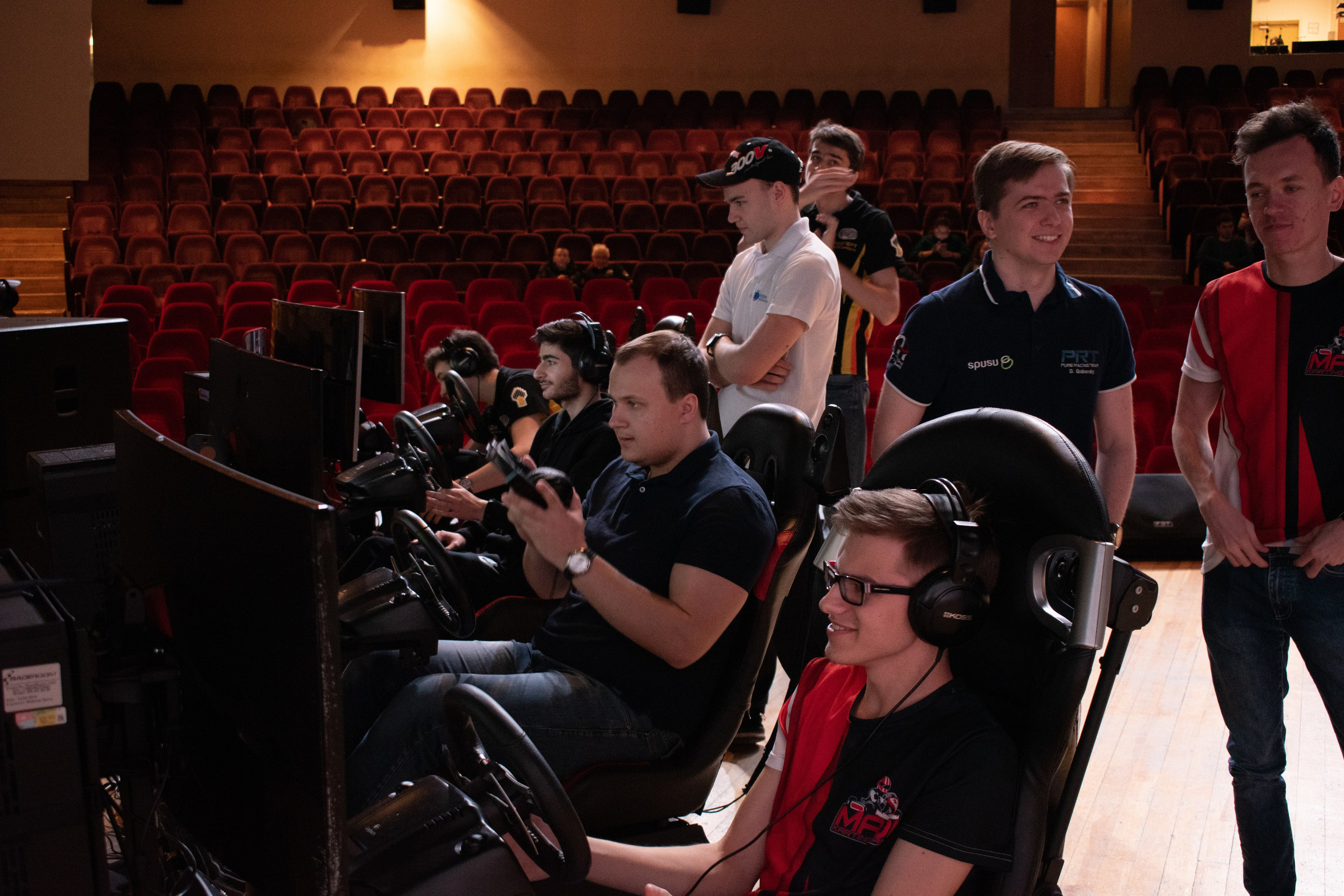 RaceRoom — Командный турнир среди ВУЗов города Москвы | 22.02.20. Репортажный фотограф Сыбер Мартти