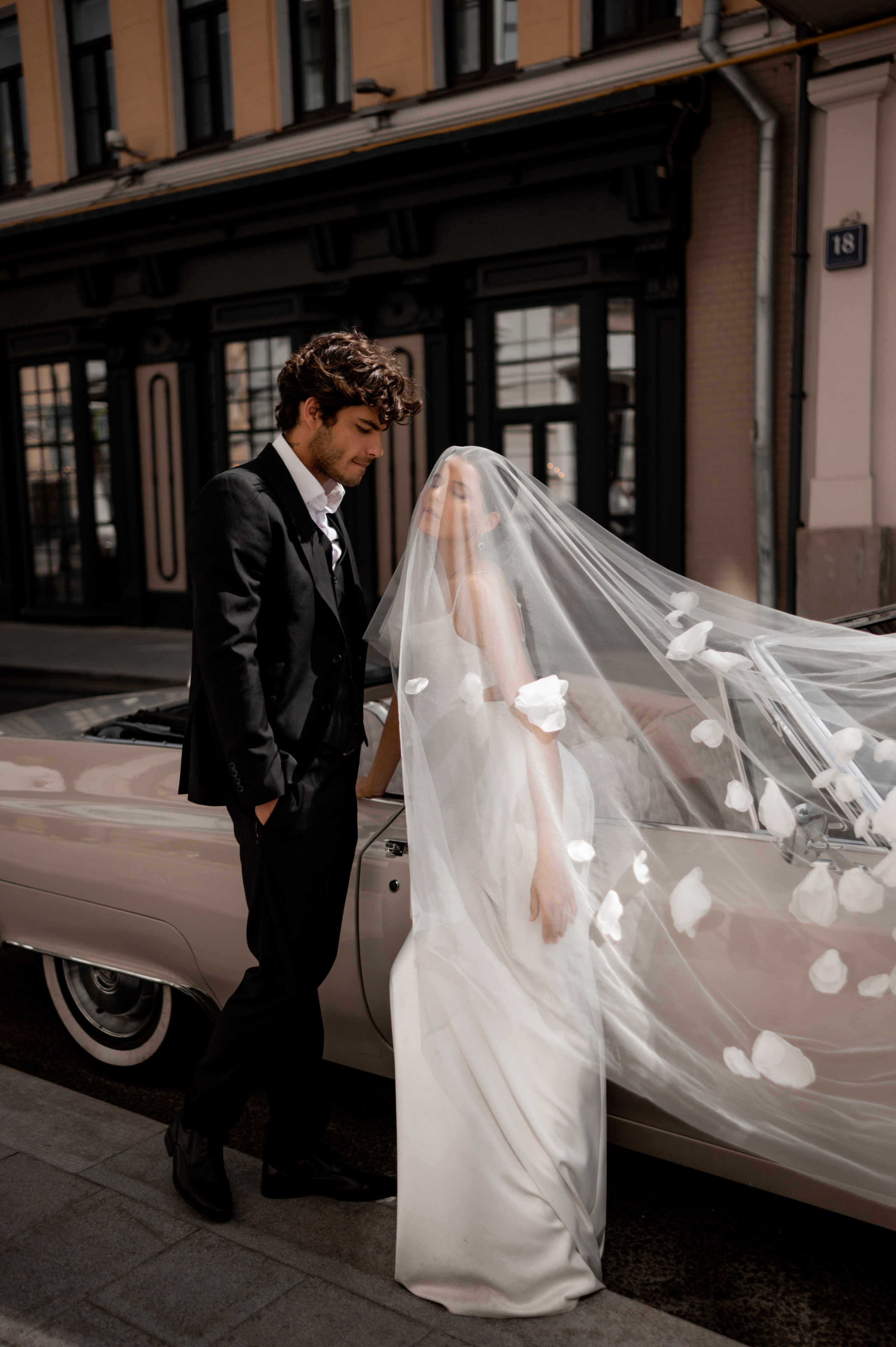 K & F. Свадебный и семейный фотограф в Москве и Европе Евгения Амелина