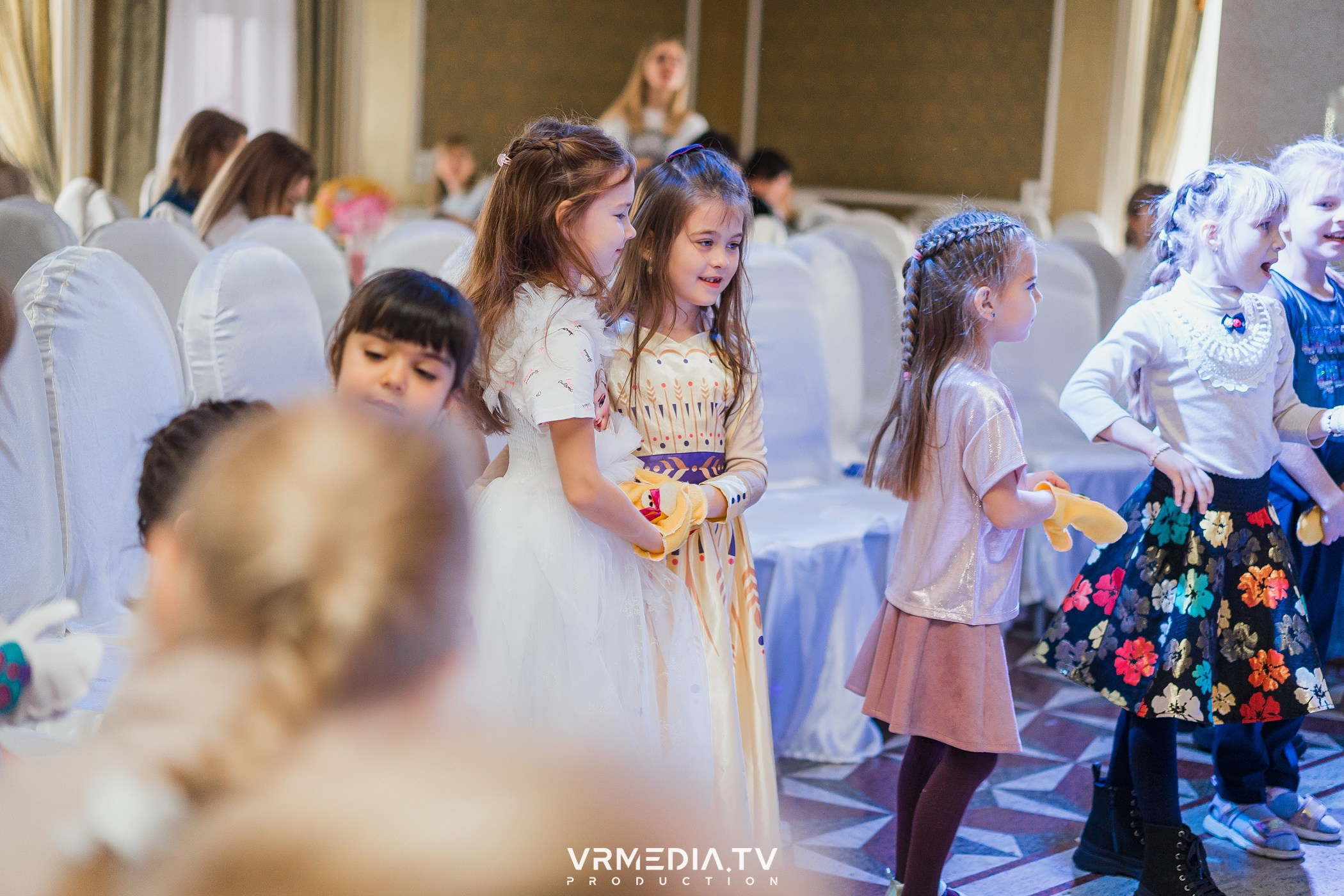 ХОЛОДНОЕ СЕРДЦЕ в ресторане «Империя»