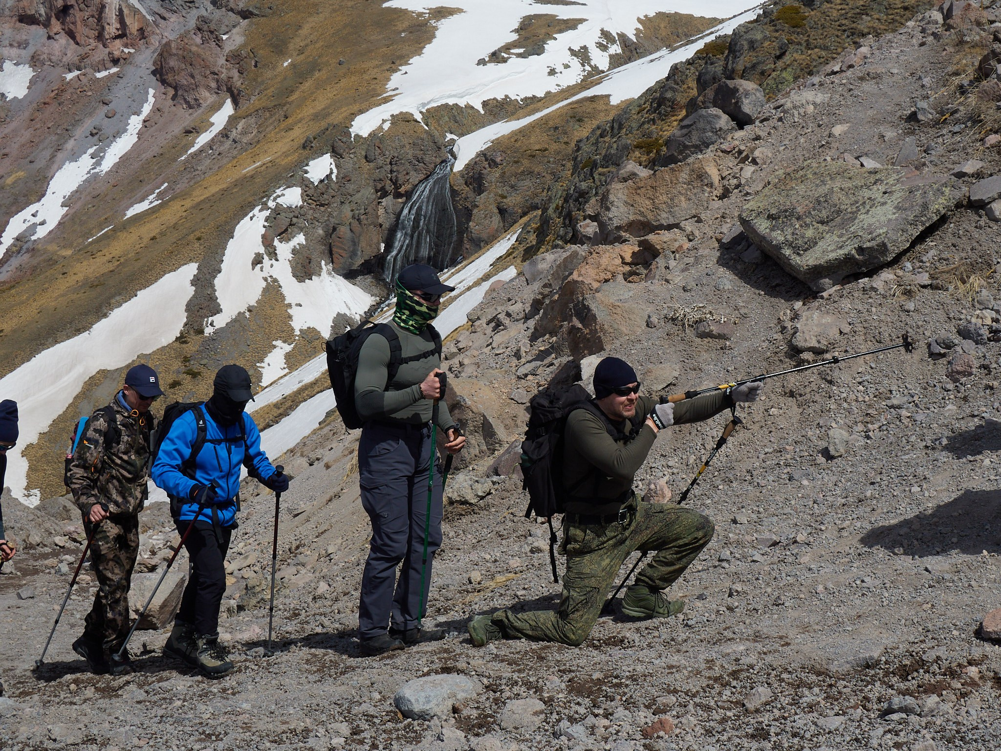17.04 прогулка до обсерватории. Горный, высотный Фотограф на Эльбрусе Георгий