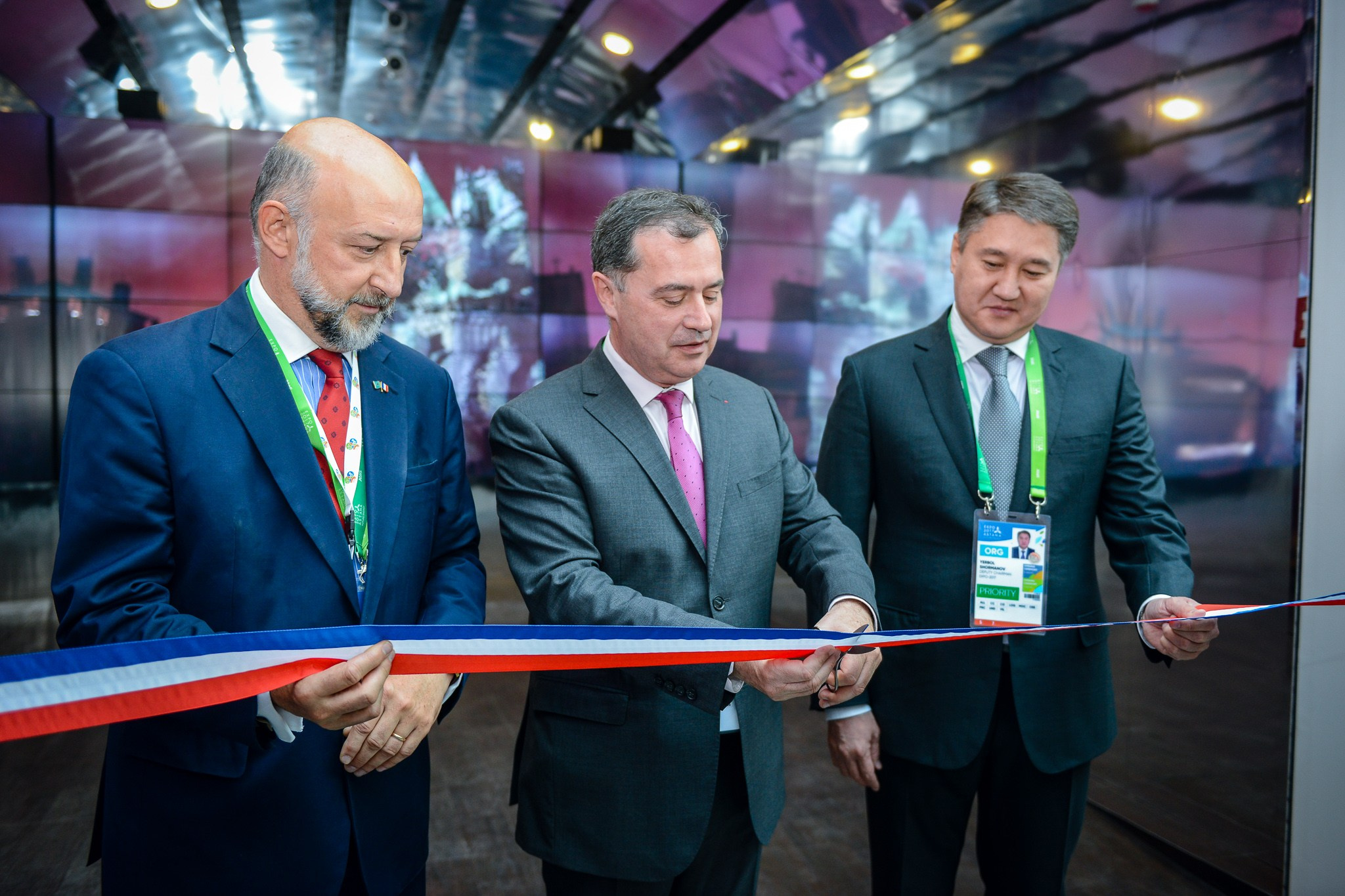 Деловой репортаж. Профессиональный фотограф в Алматы Влад Семёнов