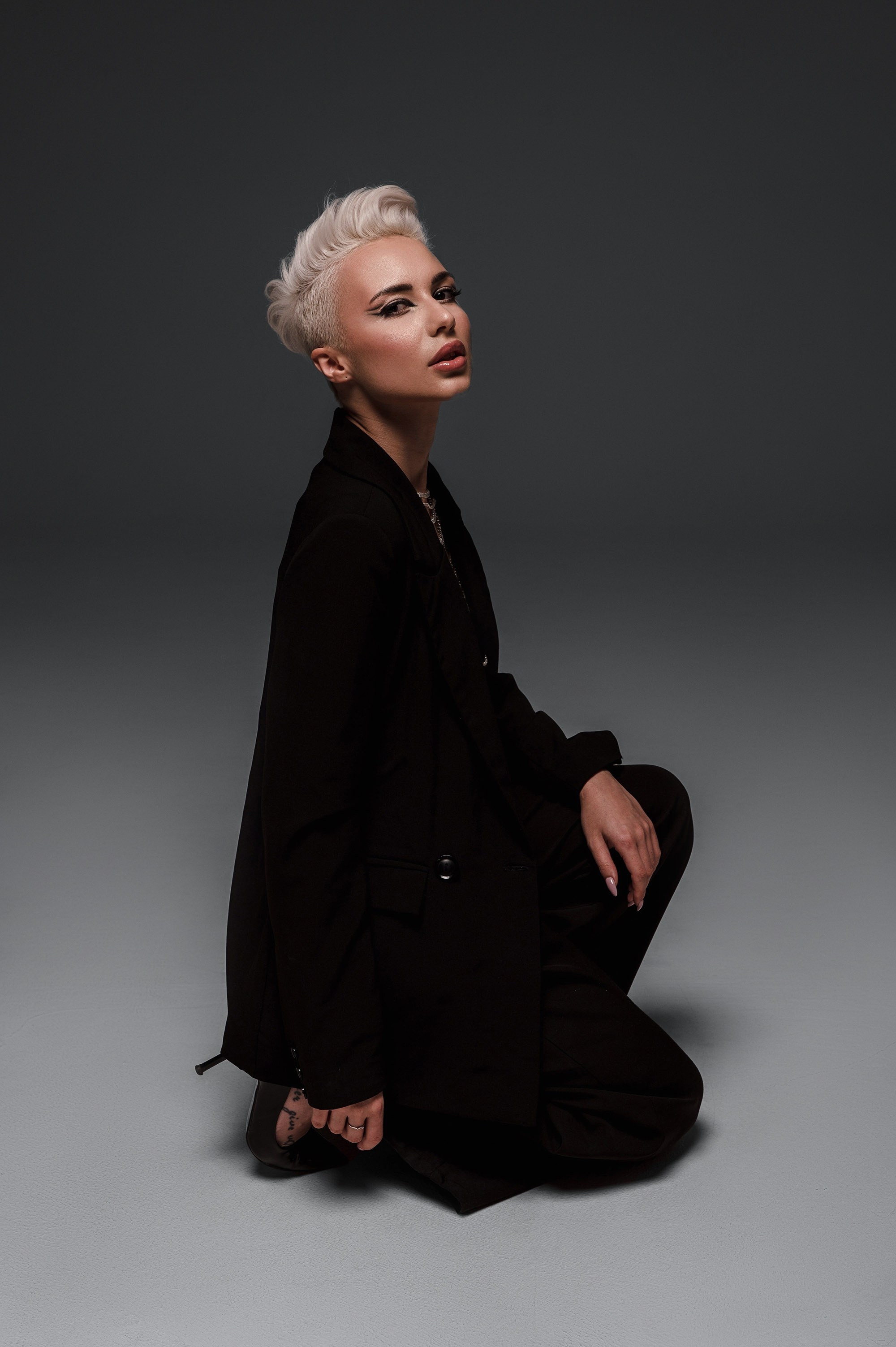 Портретная фотосъёмка в студии Тулы. Предметный и портретный фотограф в Туле. Юлия Даниленко