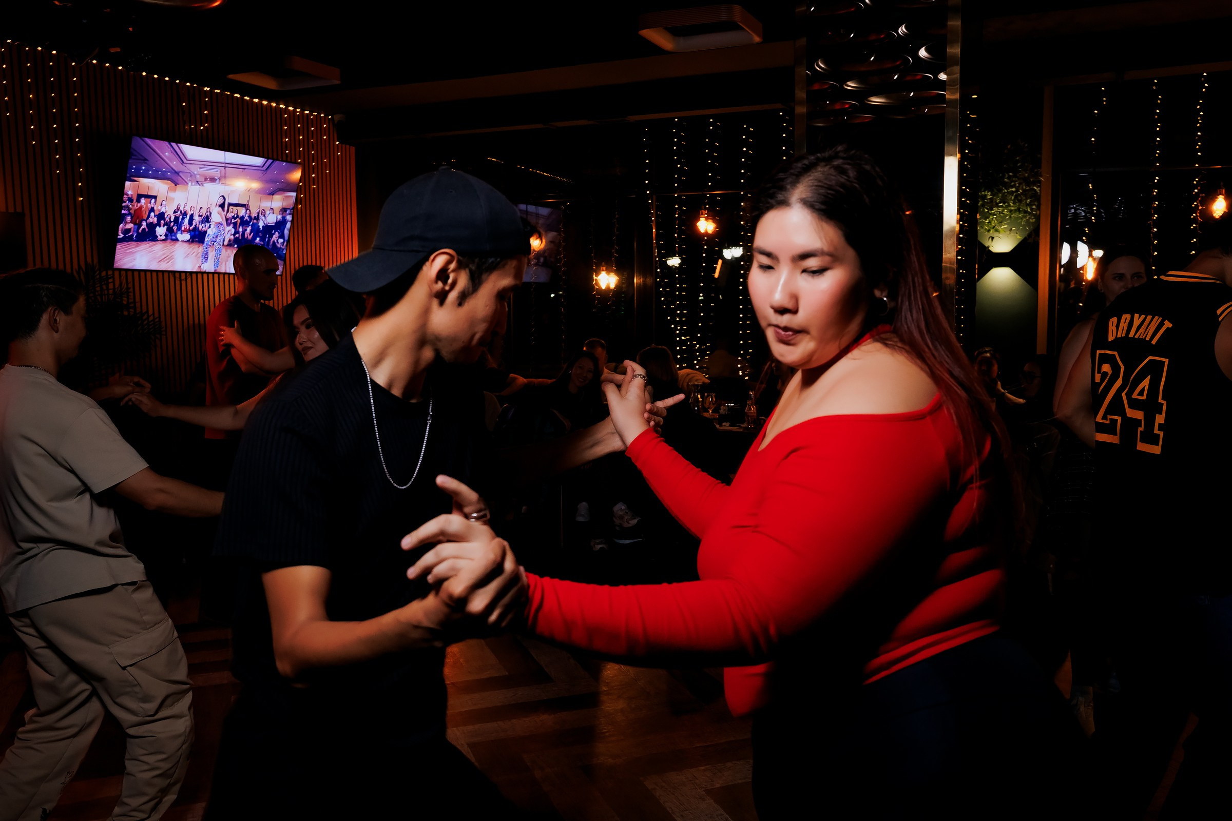 Bachata party by One Flick-BayMax. Репортажный фотограф в Алматы Каюпов Сержан