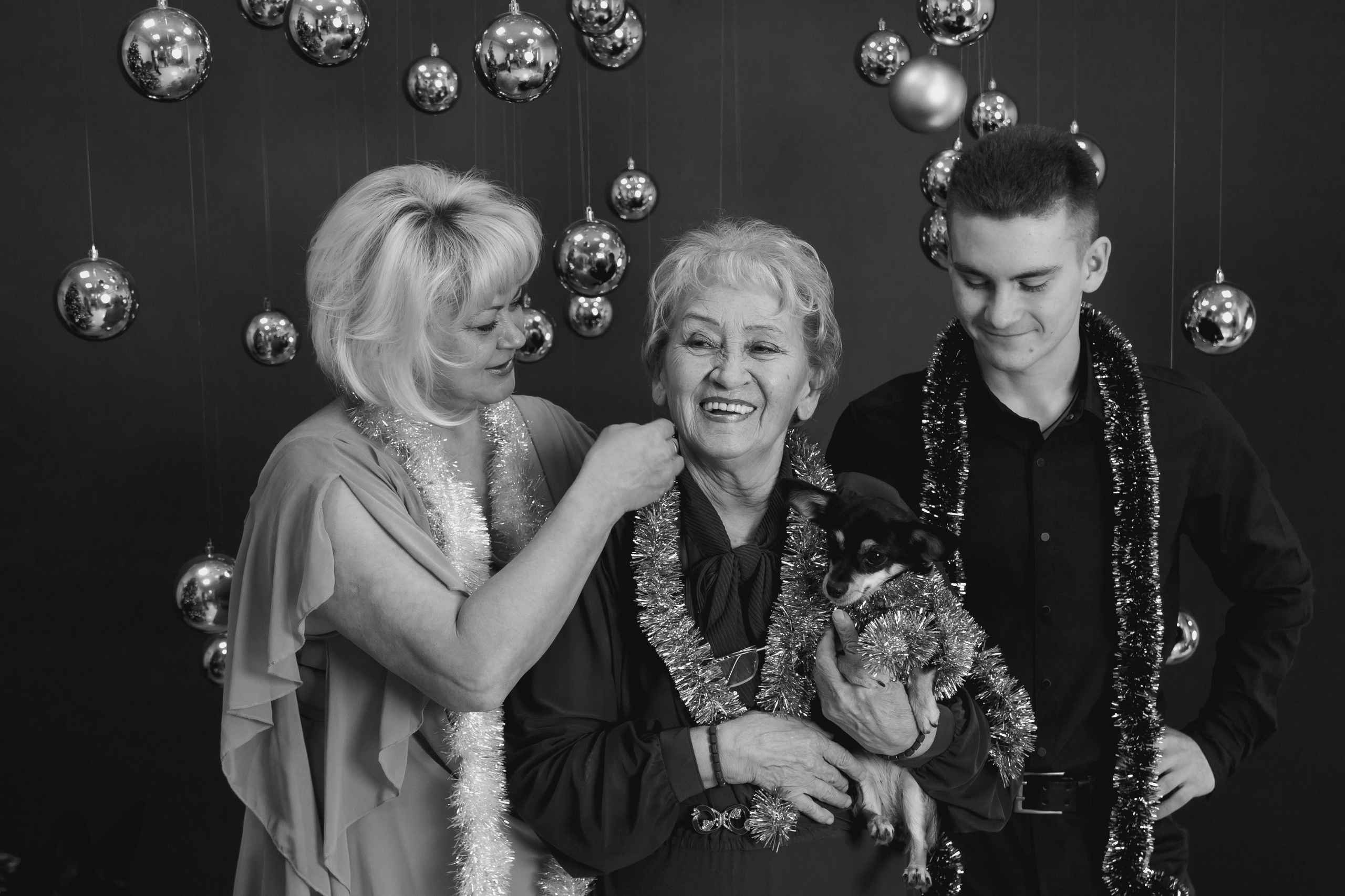 Семейный портрет. Новый год. Фотограф во Владивостоке. Юрганова Анна