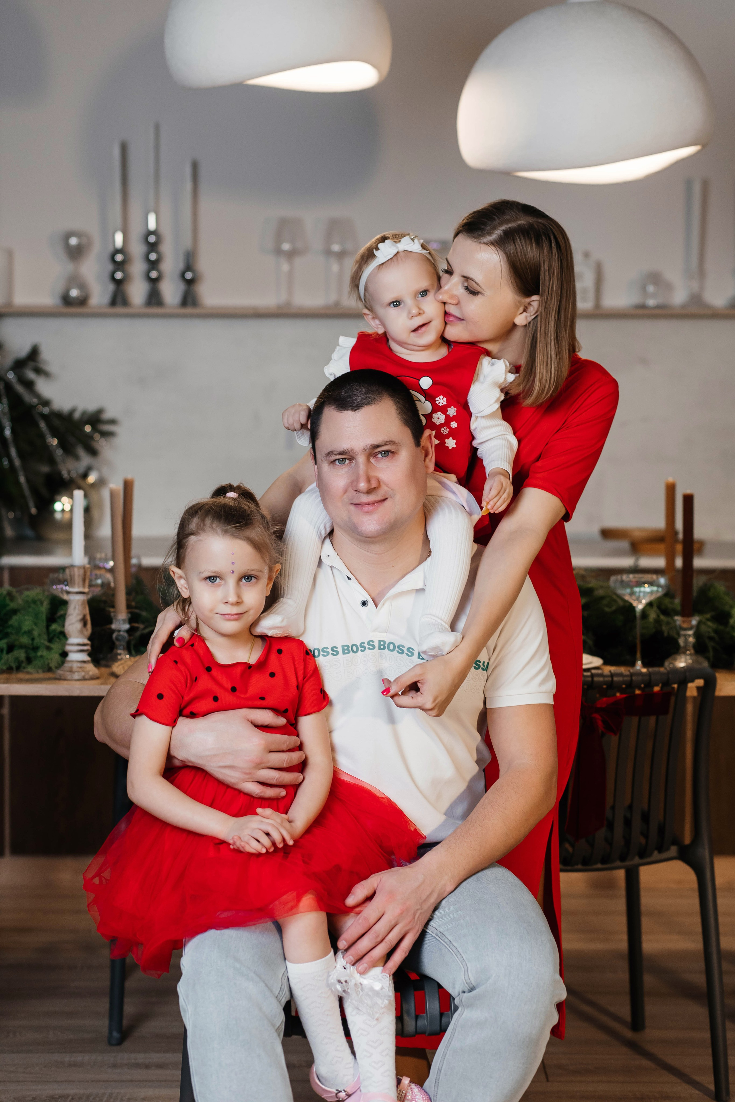 Семейная фотосессия Татьяна НГ 2026. Женский фотограф в Оренбурге Ирина Заводчикова