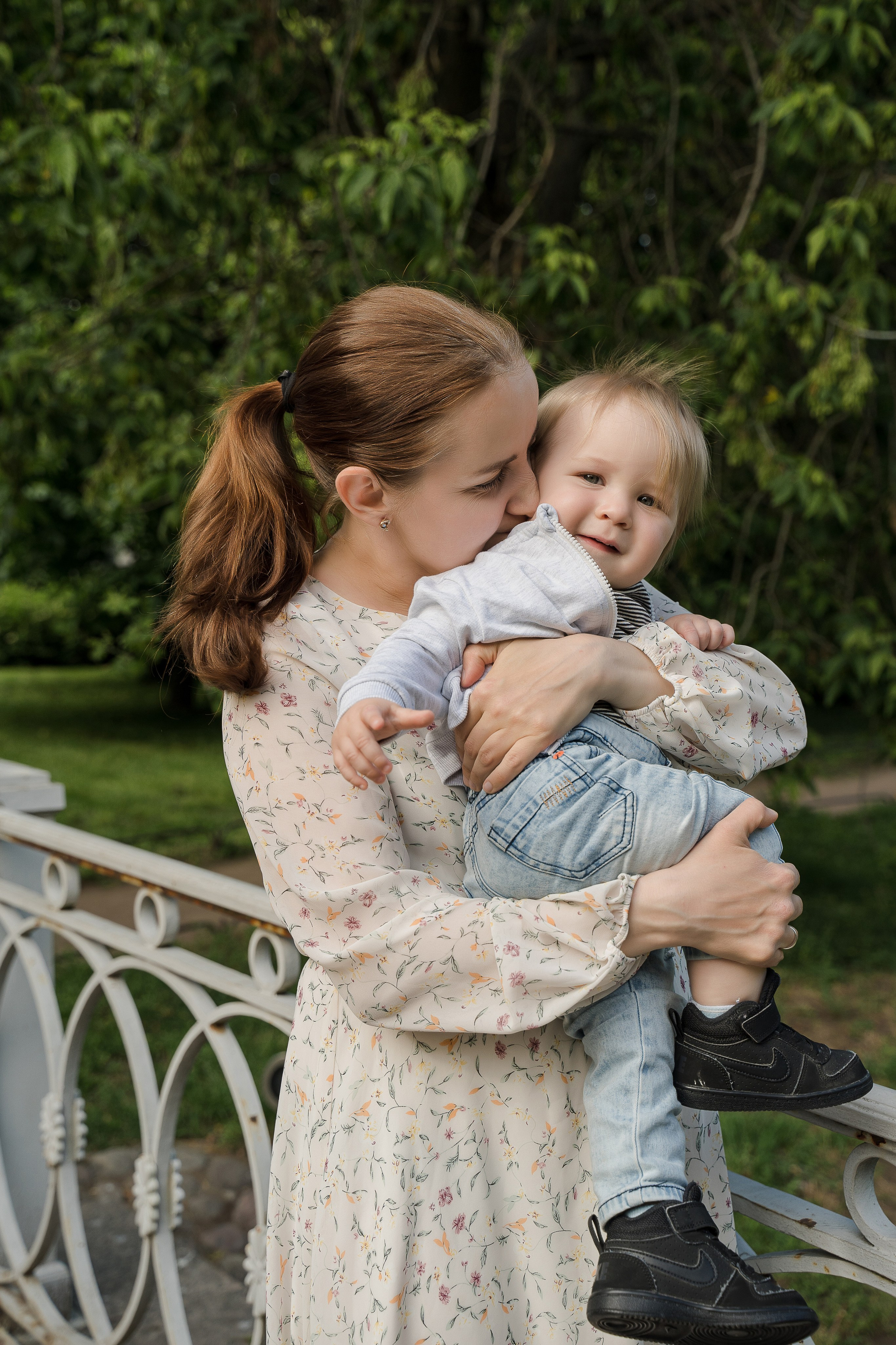 Семейная фотосессия в Санкт-Петербурге в Польском саду усадьбы Державина. Свадебный и семейный фотограф в Пушкине и Санкт-Петербурге Мария Филиппова