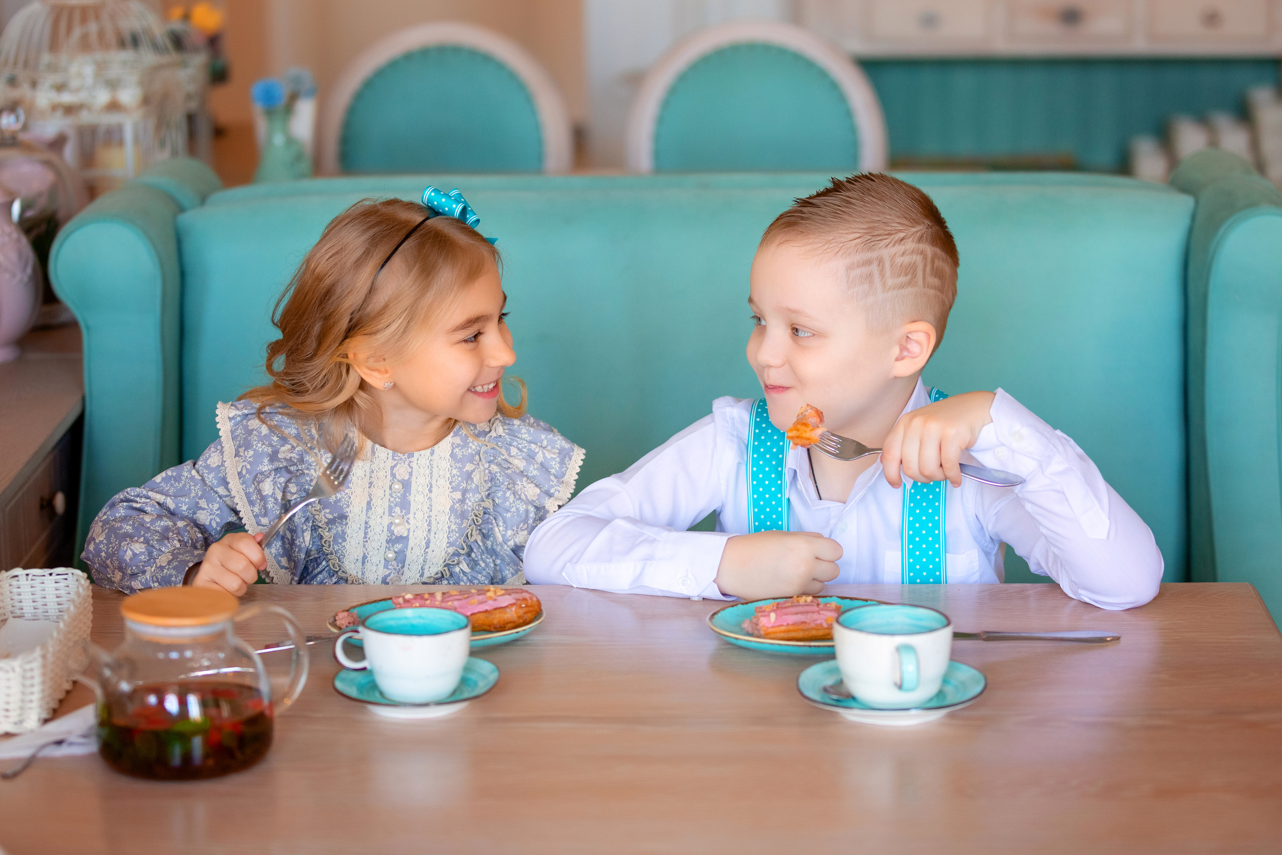 Первое свидание. Ярослав и Кира. Стильный выпускной альбом Владивосток фотограф Вероника Мигачева