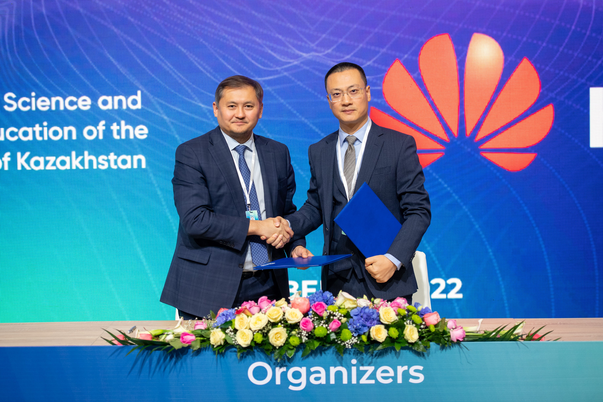 Деловой репортаж. Профессиональный фотограф в Алматы Влад Семёнов