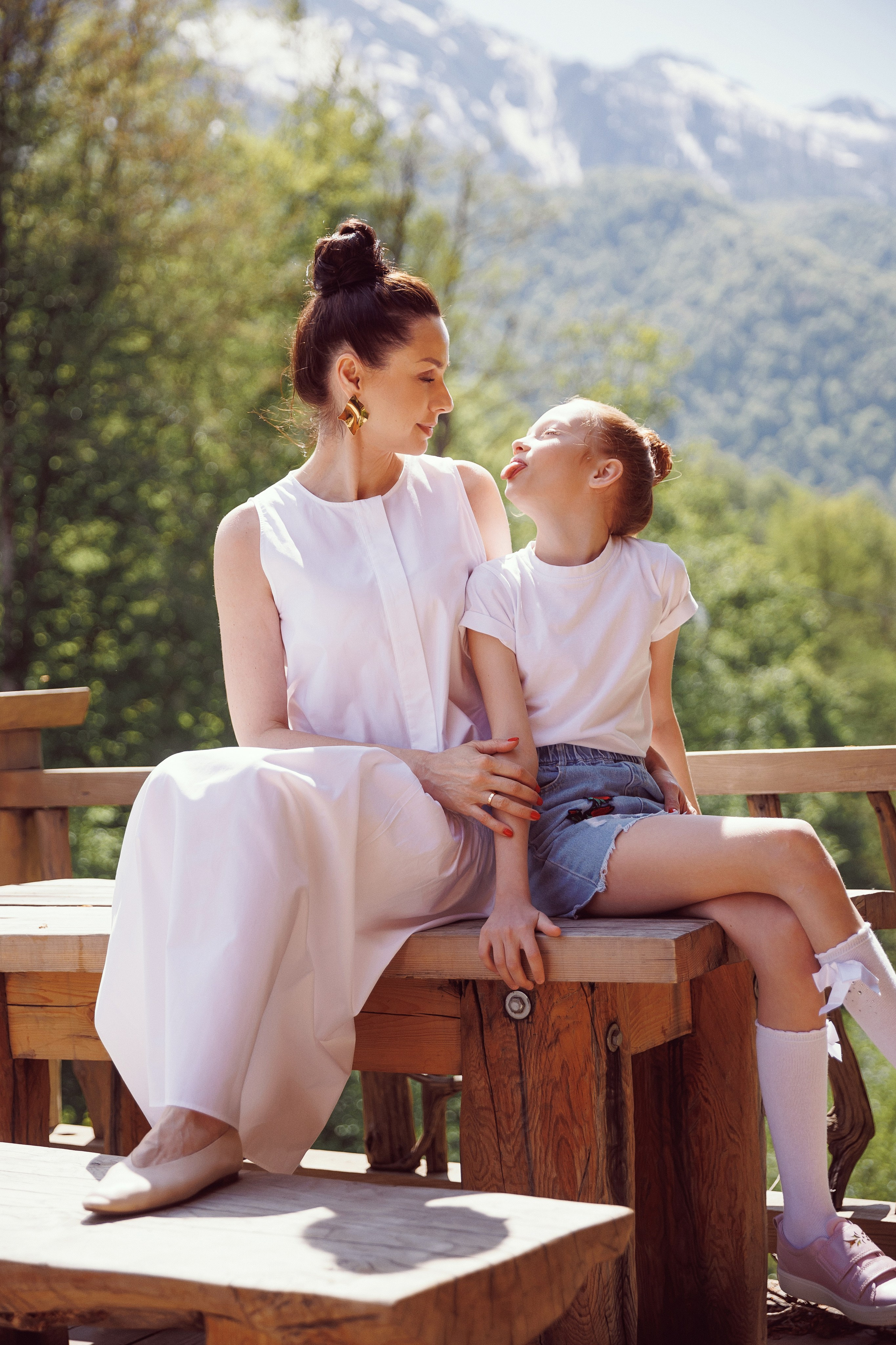 Семейная фотосессия в горах на Красной поляне. Свадебный и семейный фотограф в Сочи Денис Вялов
