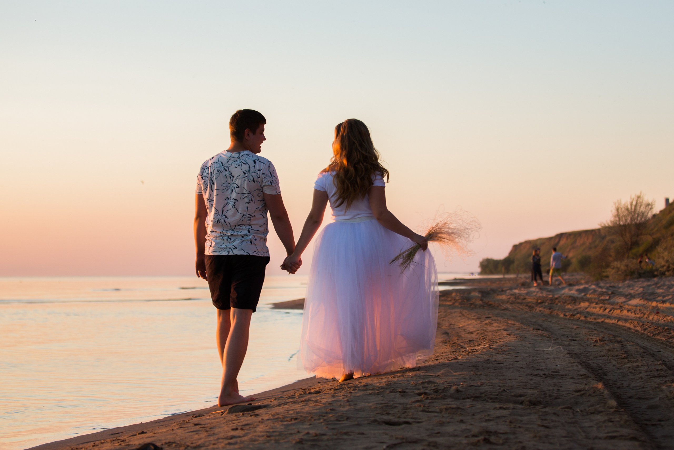 Фотосъемка лав стори в Тольятти (Ягодное). Свадебный фотограф, видеограф в Самаре, Самарской области. Видеосъемка