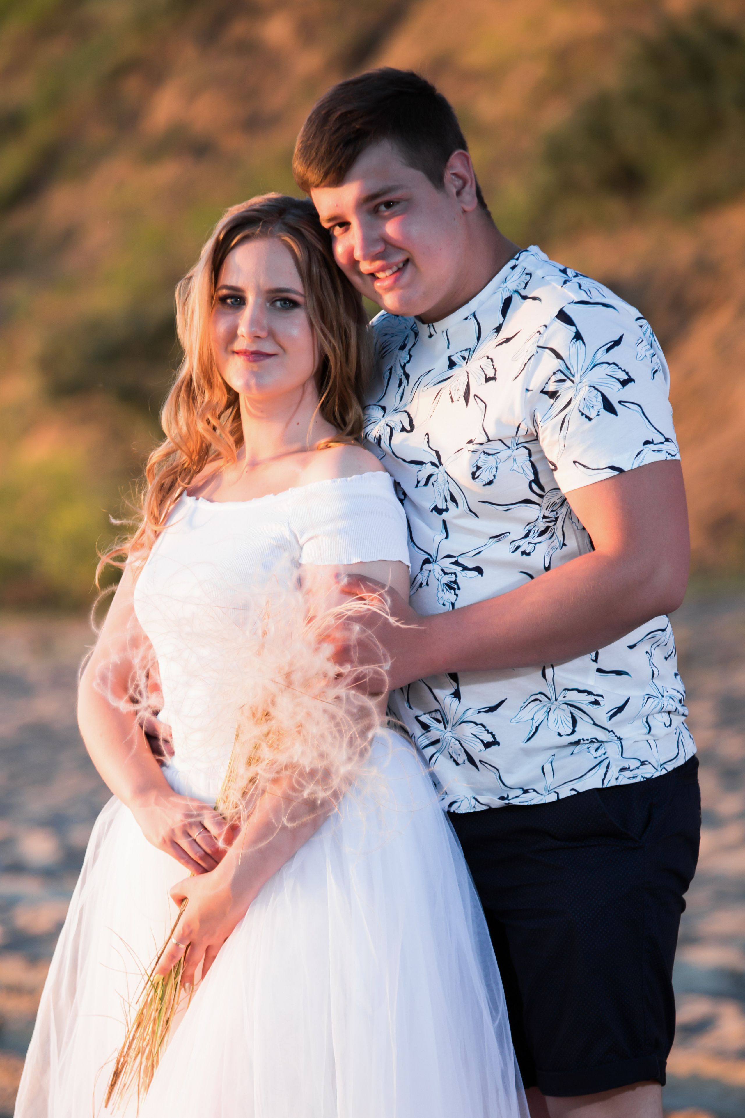 Фотосъемка лав стори в Тольятти (Ягодное). Свадебный фотограф, видеограф в Самаре, Самарской области. Видеосъемка