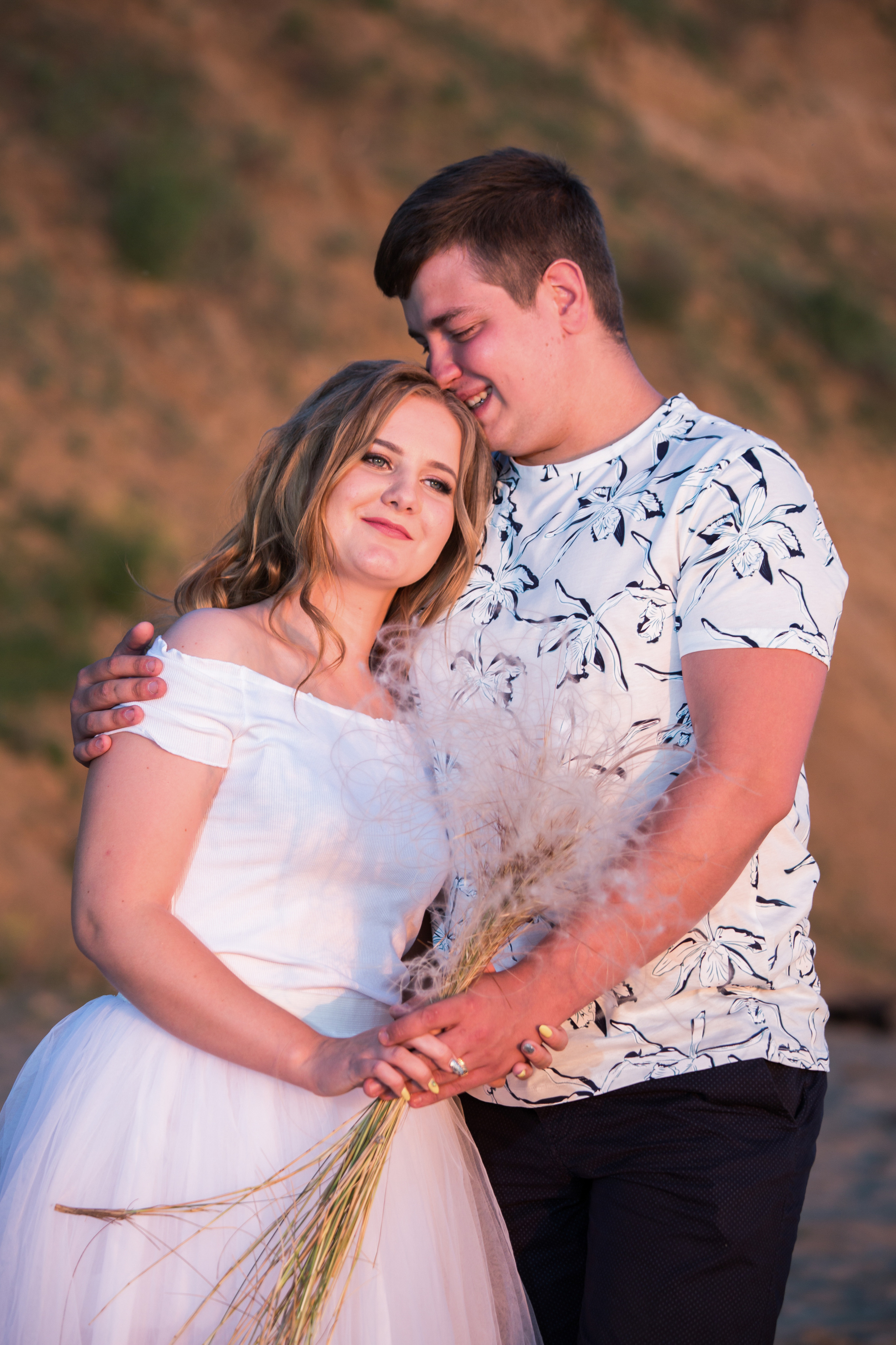 Фотосъемка лав стори в Тольятти (Ягодное). Свадебный фотограф, видеограф в Самаре, Самарской области. Видеосъемка