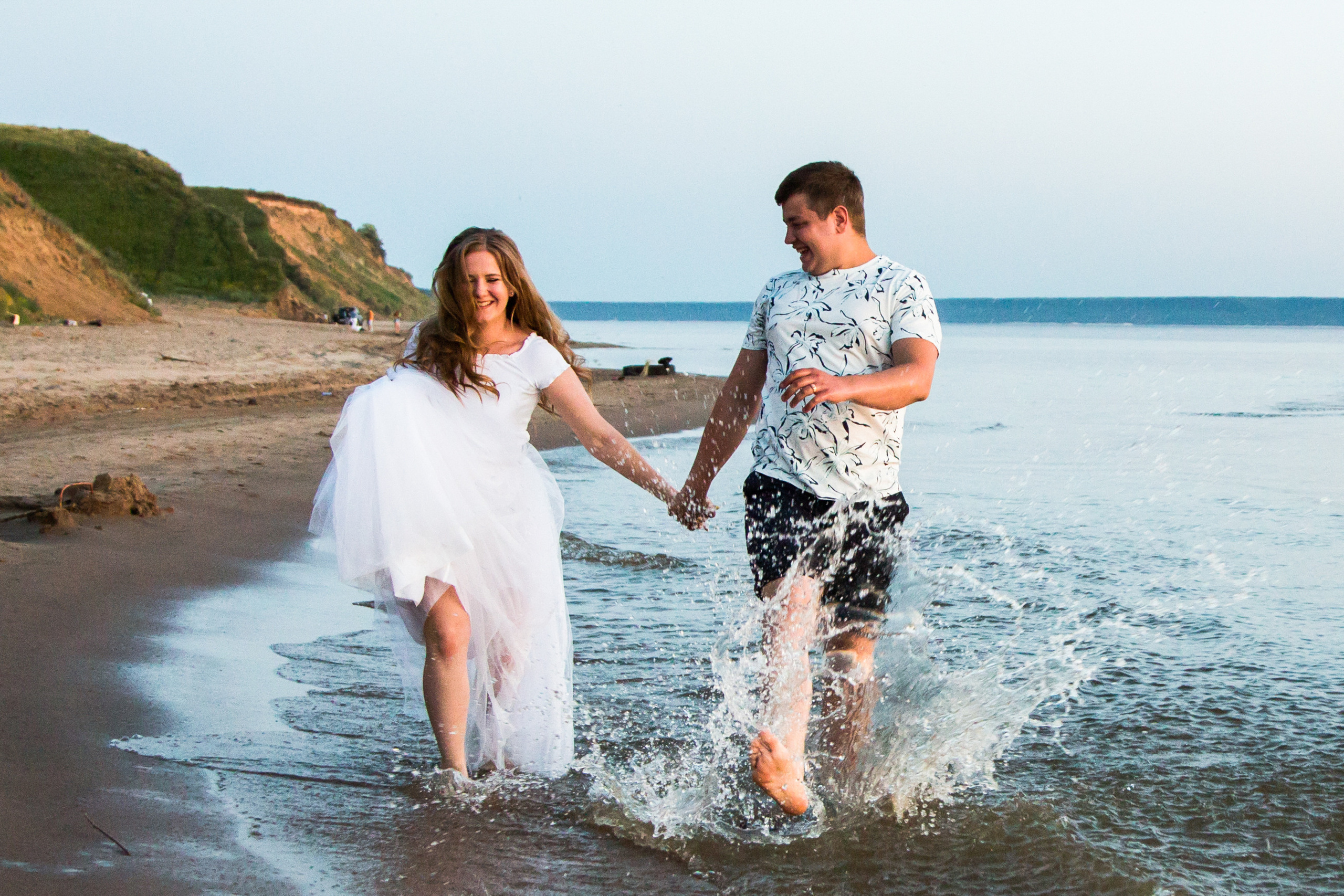 Фотосъемка лав стори в Тольятти (Ягодное). Свадебный фотограф, видеограф в Самаре, Самарской области. Видеосъемка