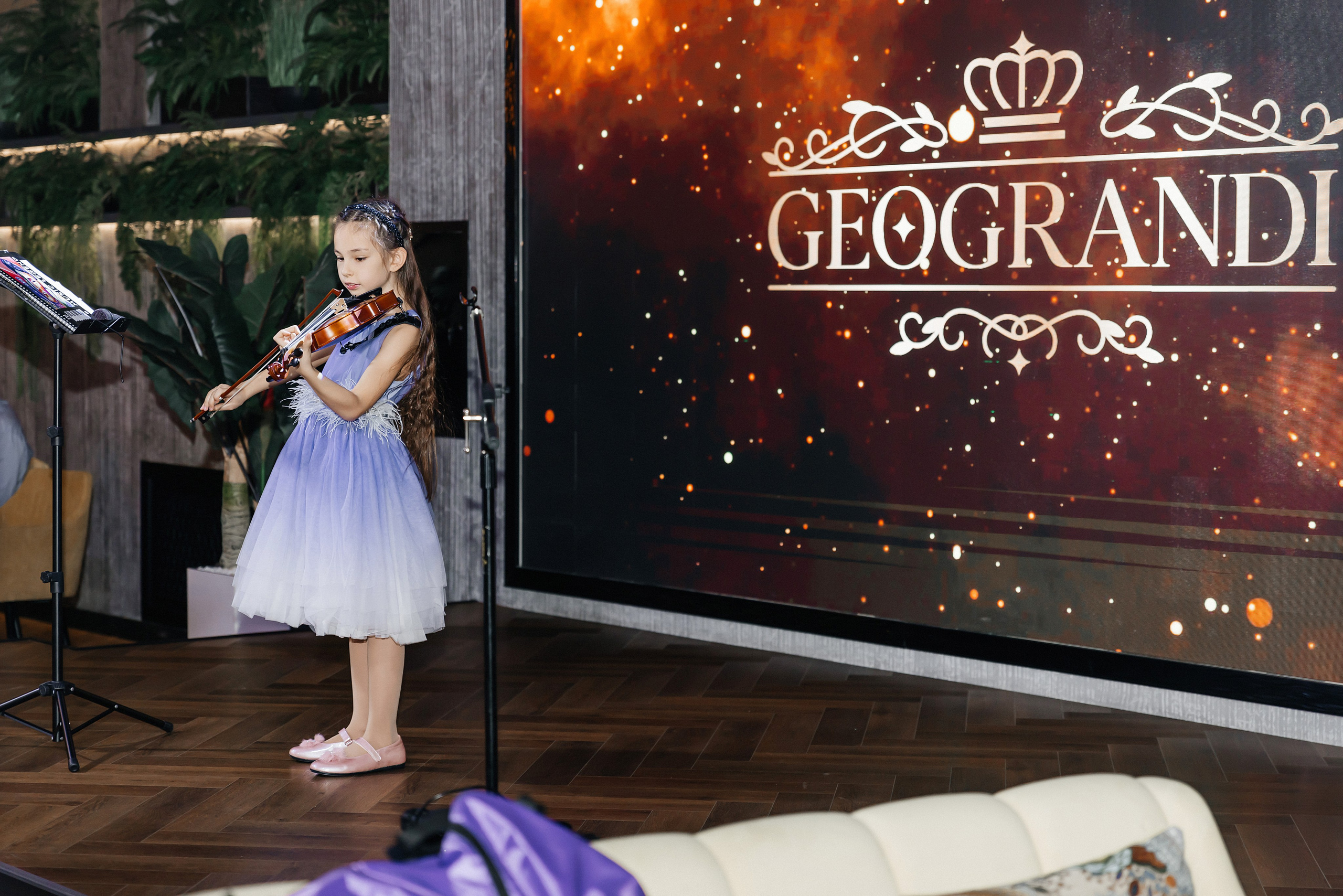 Творческий вечер «Юные таланты» в ресторане Геогранди. Фотограф и Видеограф в Краснодаре Юлия Солодченко