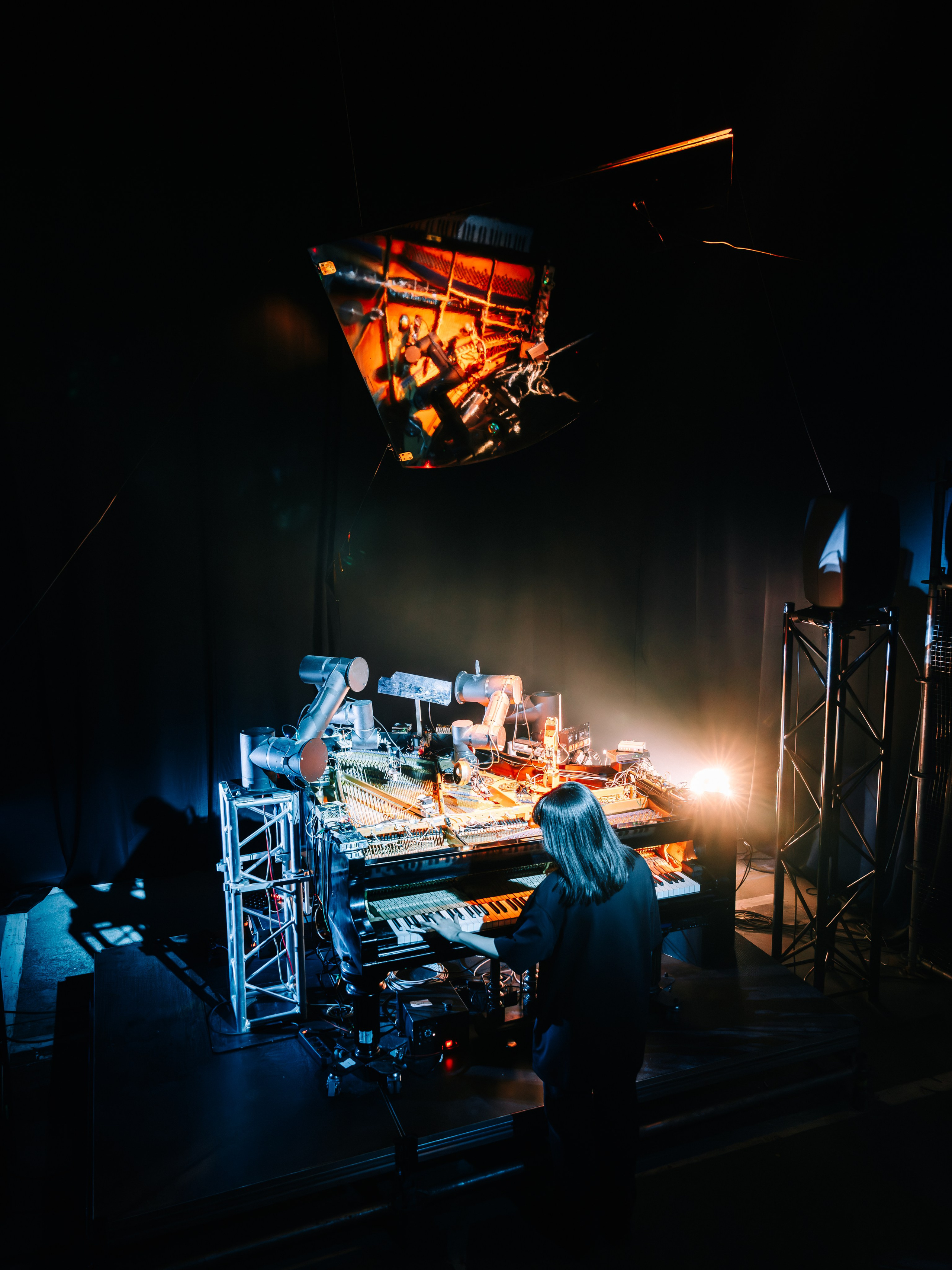 INTERVALS.EXHIBITION. @tomrus: Рустам Шагиморданов — фотограф