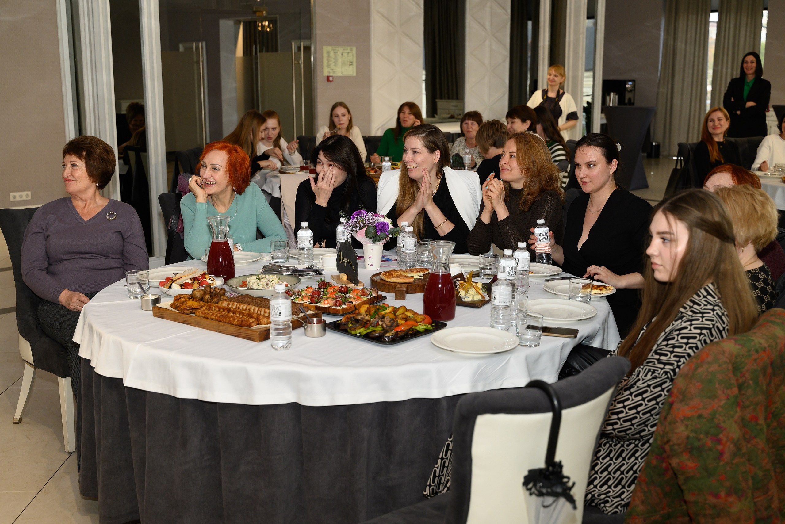 Репортажная съемка мероприятий в Краснодаре. Свадебный и семейный фотограф в Краснодаре Владимир Курашев