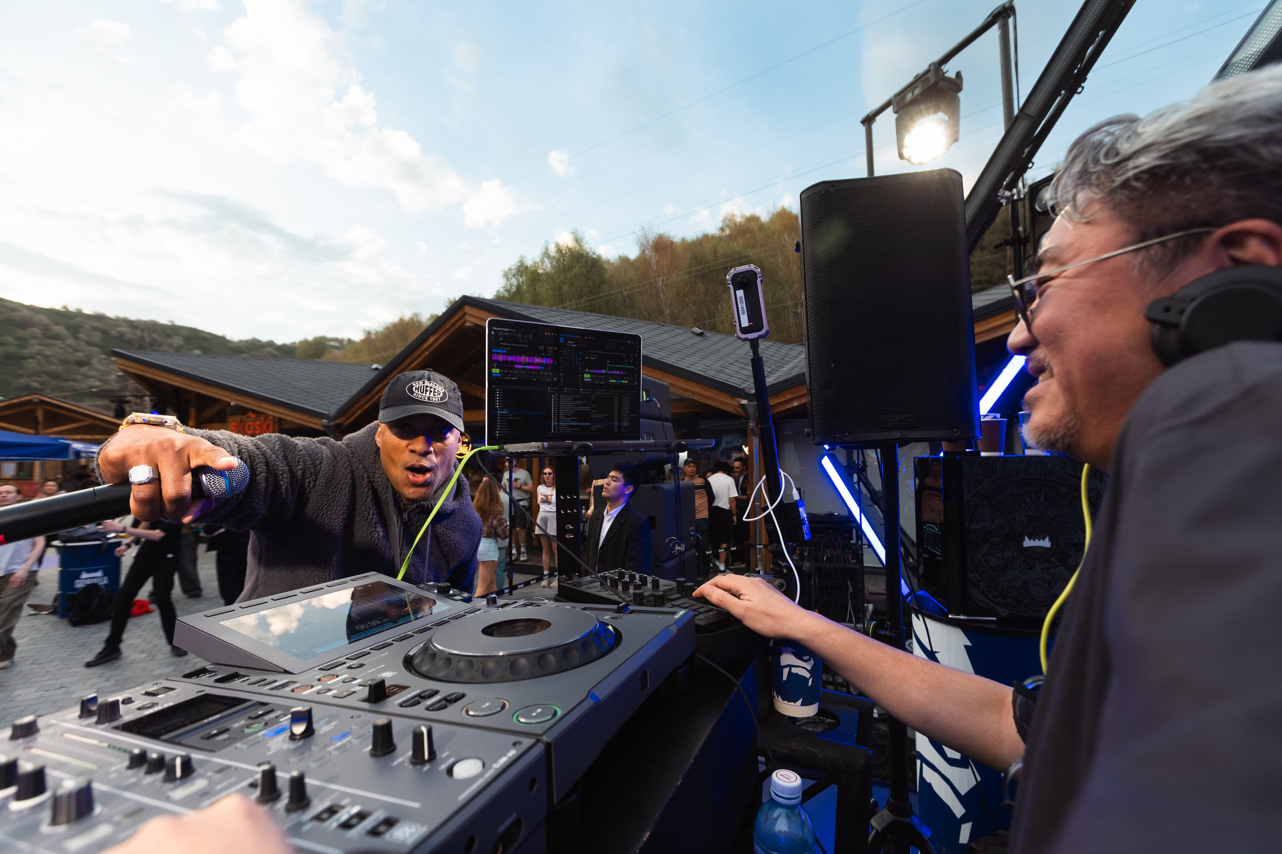 GORILLA GROOVE STAGE IMBA CAMP 5. Gorillaenergymedia